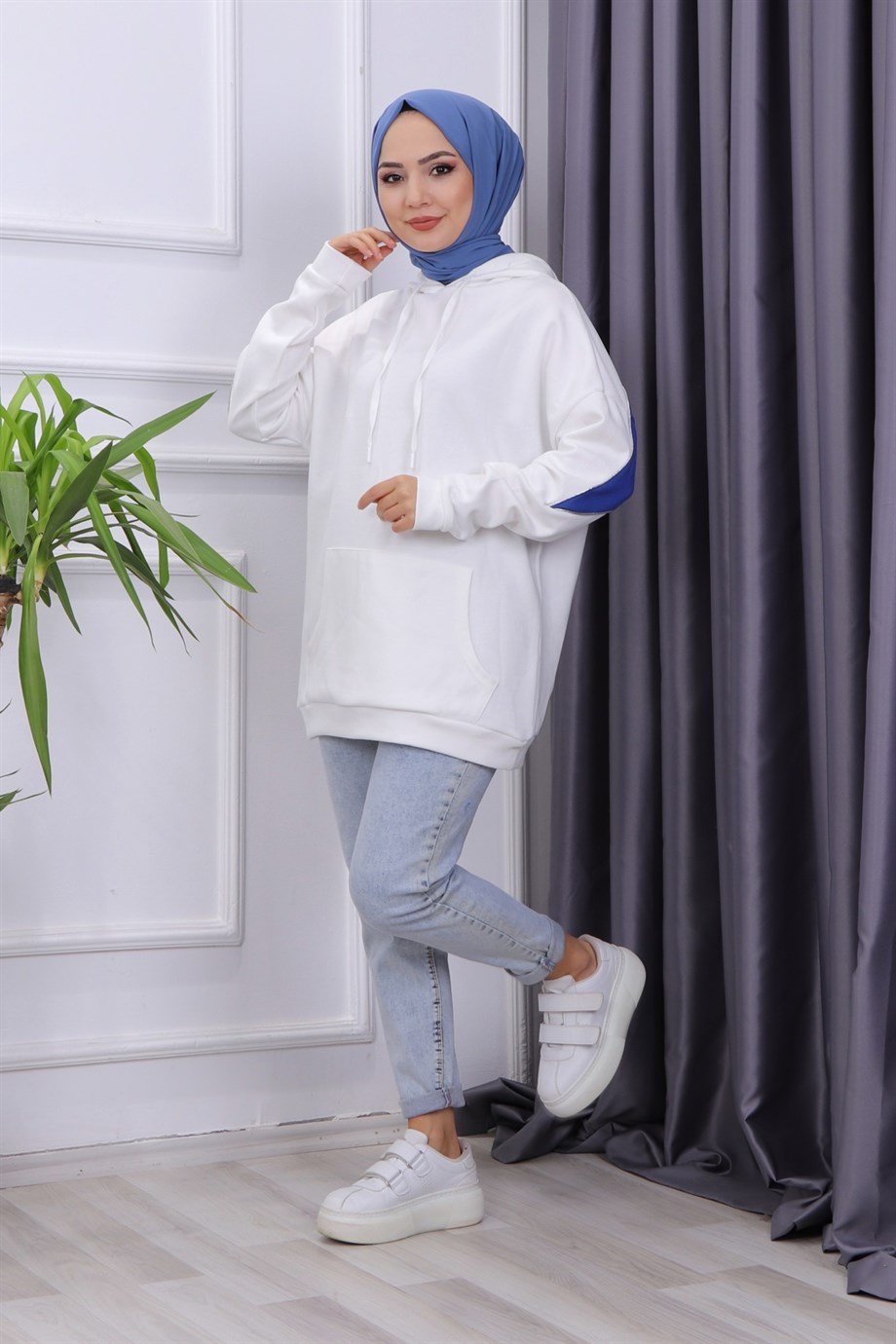 ARKA BASKILI SWEAT SAKS