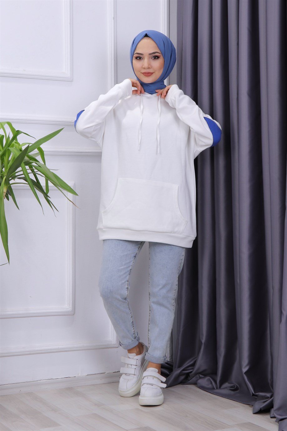 ARKA BASKILI SWEAT SAKS