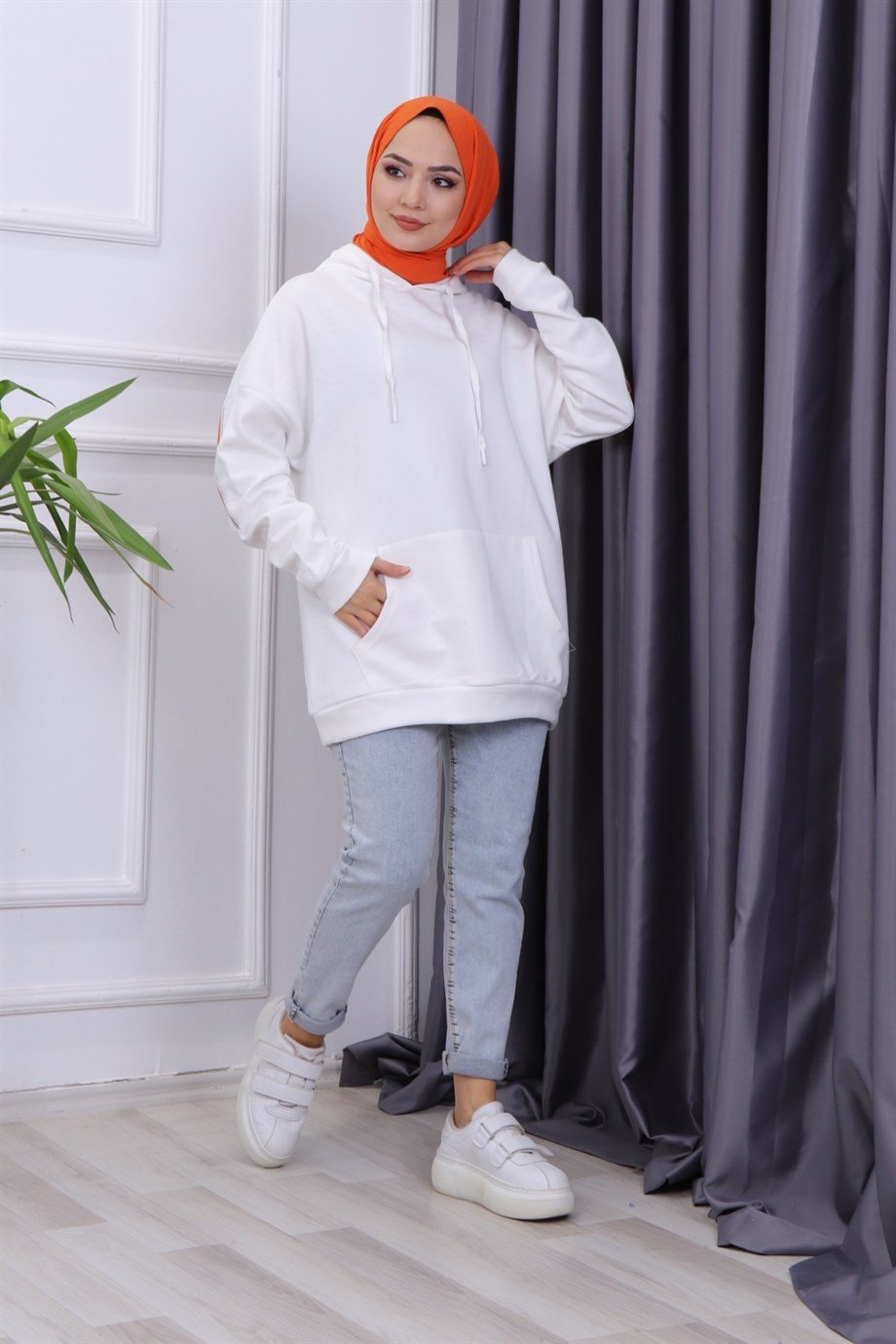 ARKA BASKILI SWEAT TURUNCU