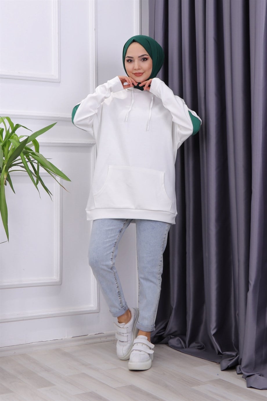 ARKA BASKILI SWEAT YEŞİL