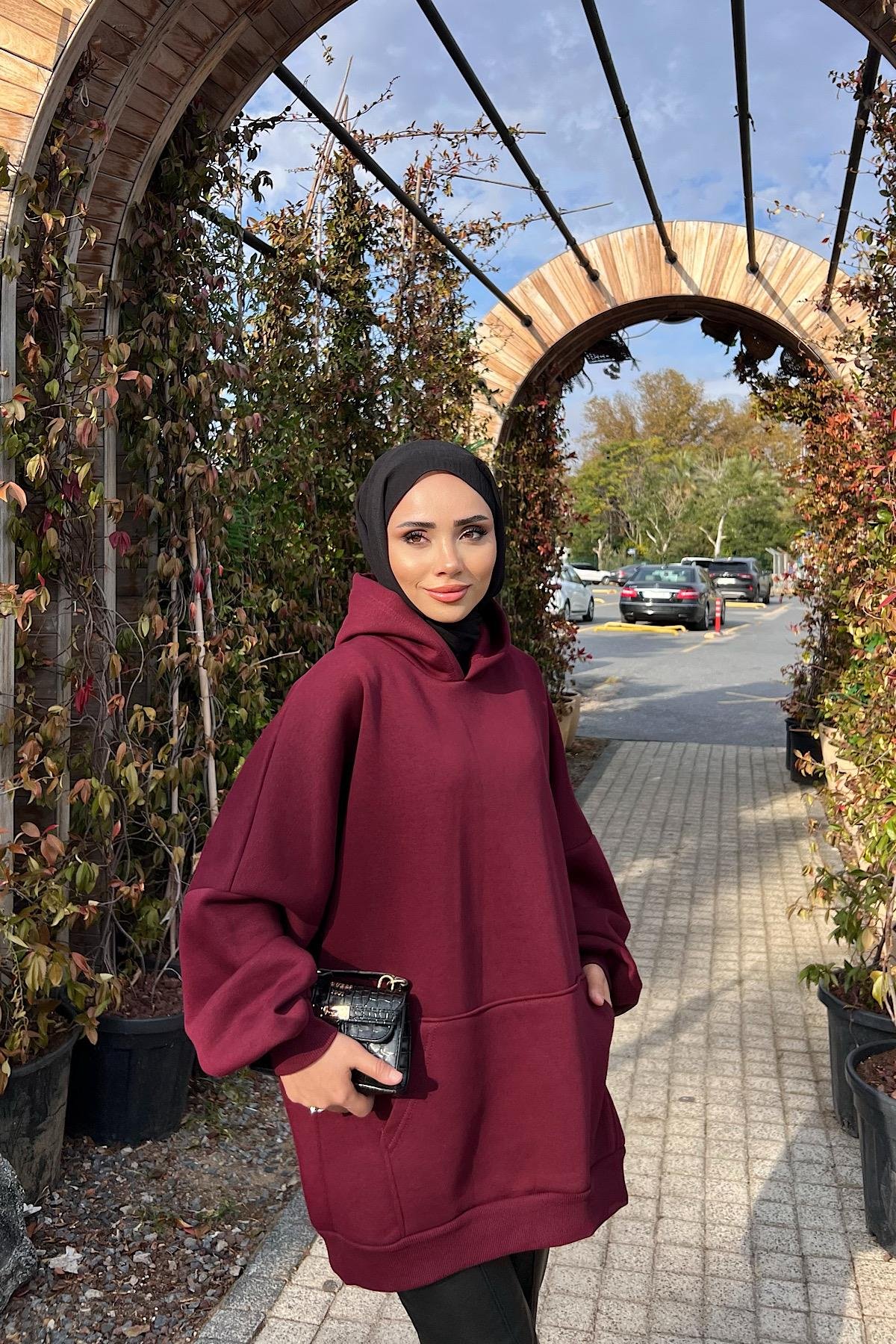 Üç İplik Kanguru Cep Sweat Vişne ÇürüğüDubaiShowroomÜST GİYİM3584