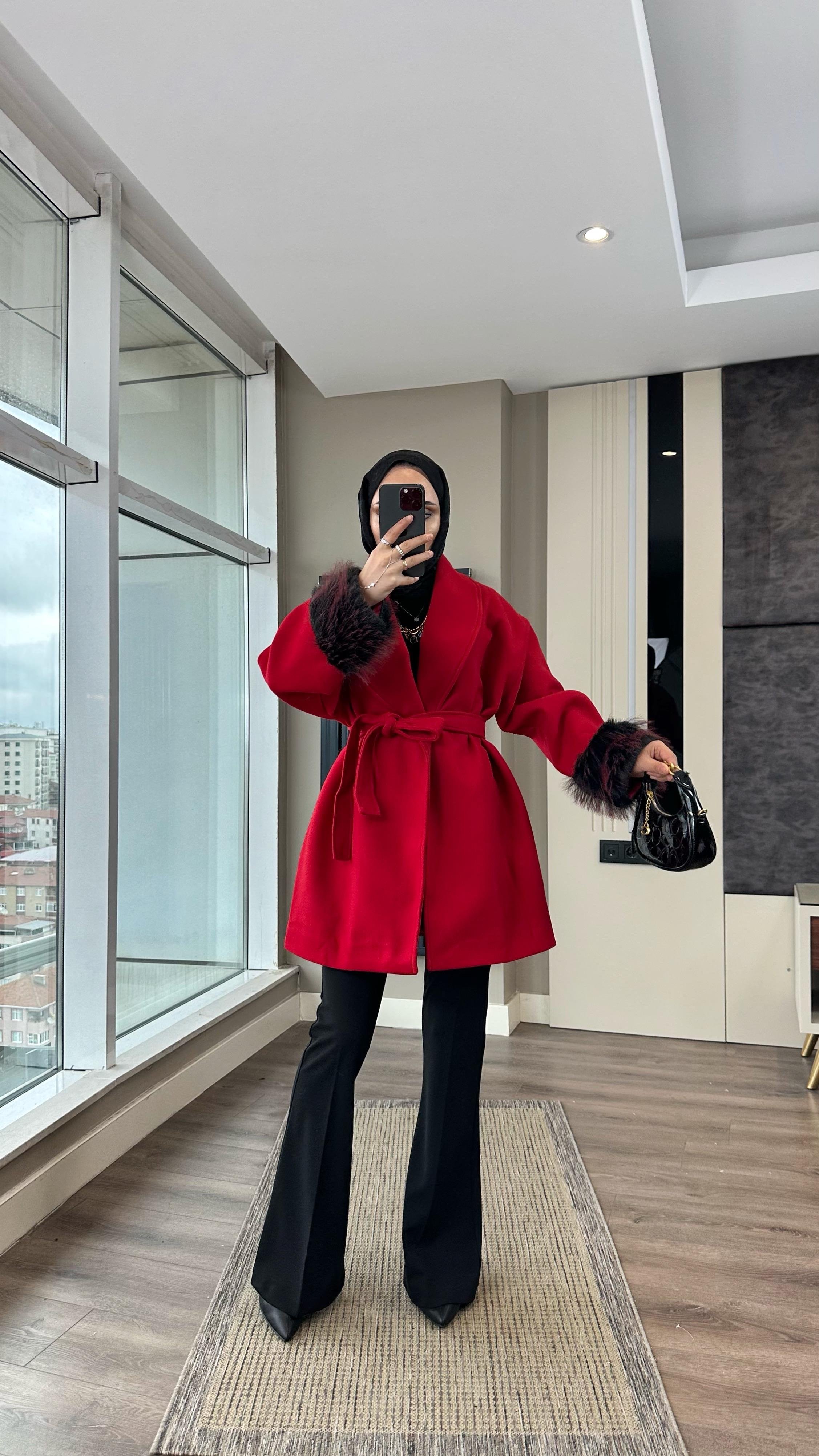 Kolu Kürklü Astarlı Kaşe Kaban Kırmızı DubaiShowroomDIŞ GİYİM514539