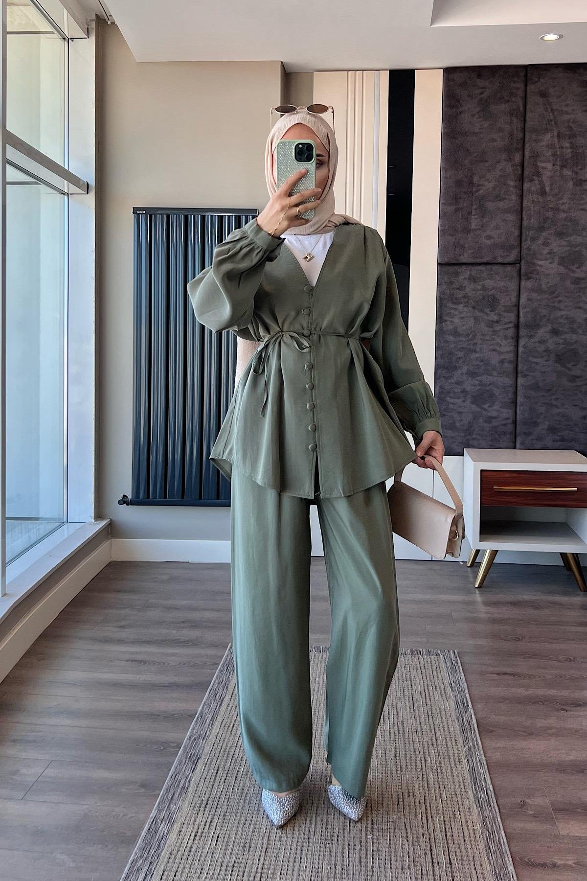 Kruvaze Yaka İkili Takım YeşilDubaiShowroomTAKIM01279-YŞL