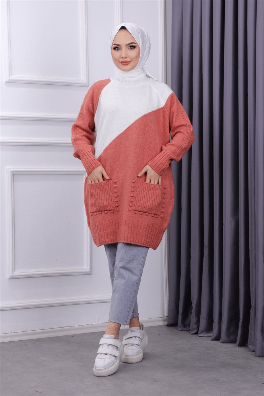 Cepleri ponponlu tunik 