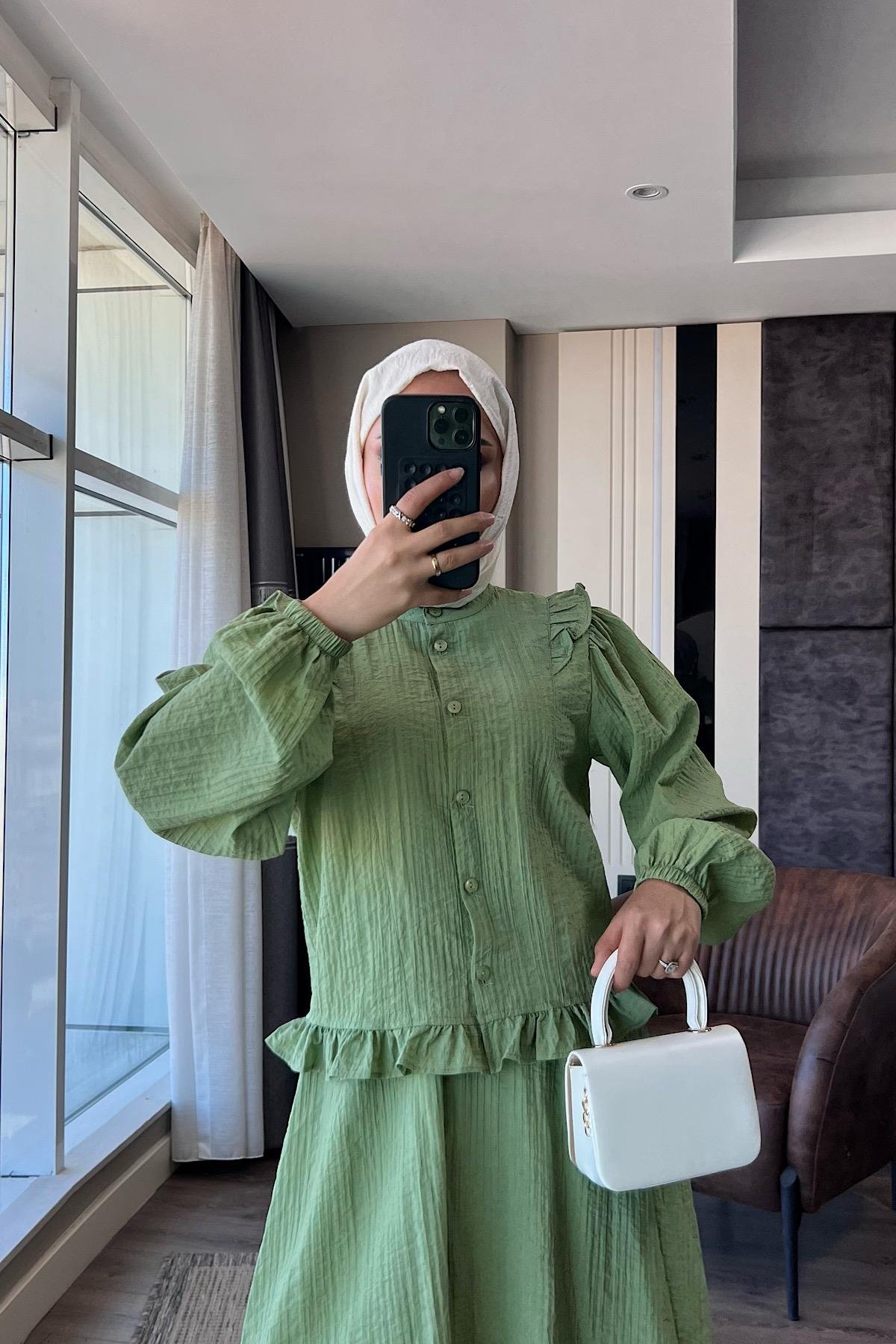 Begonya etekli Takım YeşilDubaiShowroomTAKIM09878
