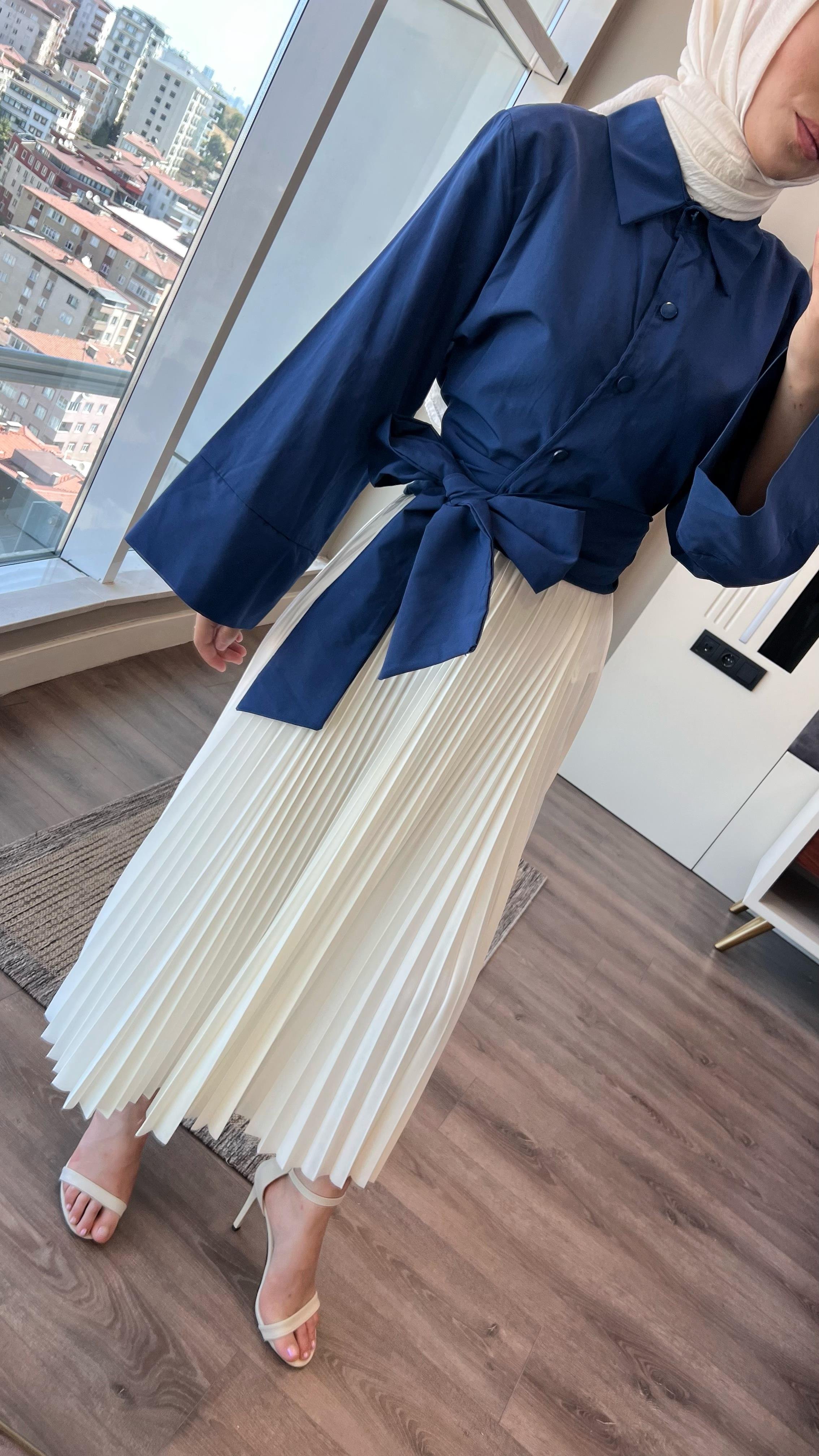 Deri Görünümlü Etek BeyazDubaiShowroomALT GİYİM1389