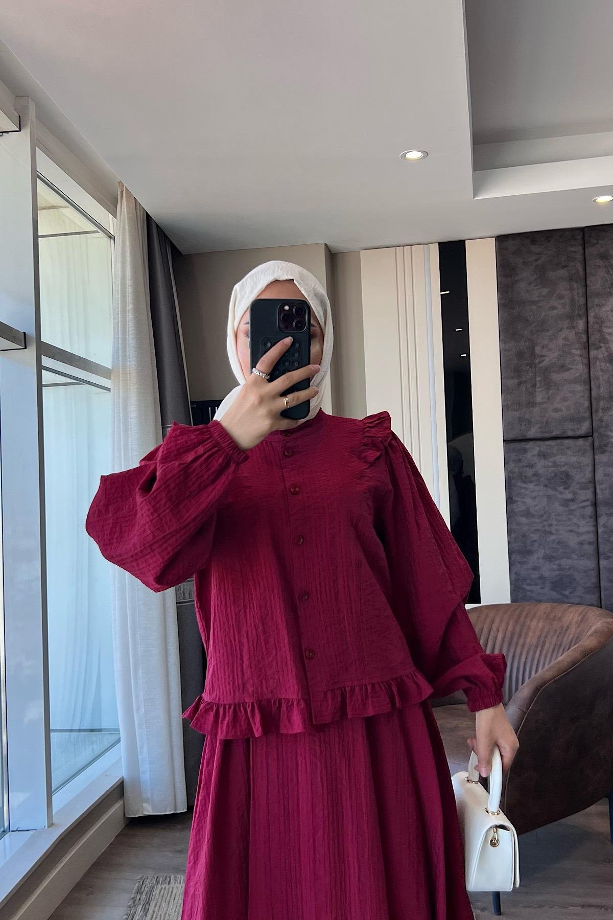 Omuzları Fırfırlı Begonya etekli Takım Vişne ÇürüğüDubaiShowroomTAKIM09878