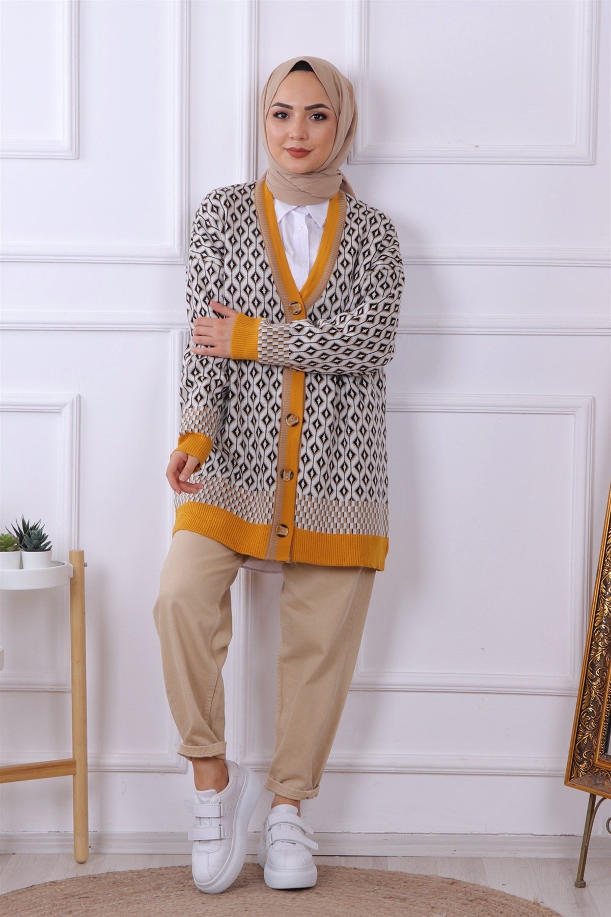 DESENLİ HIRKA HARDAL