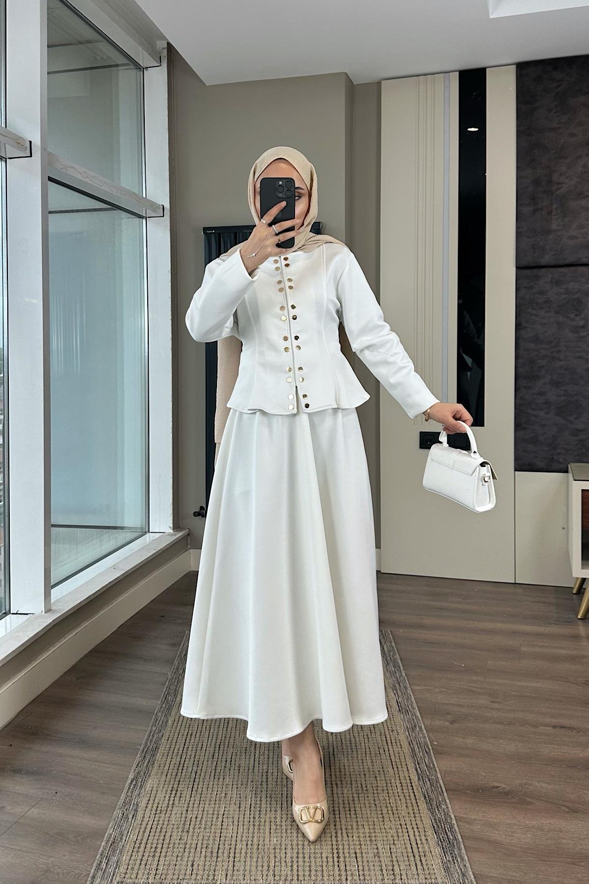 Skuba Etekli Takım BeyazDubaiShowroomTAKIM01034