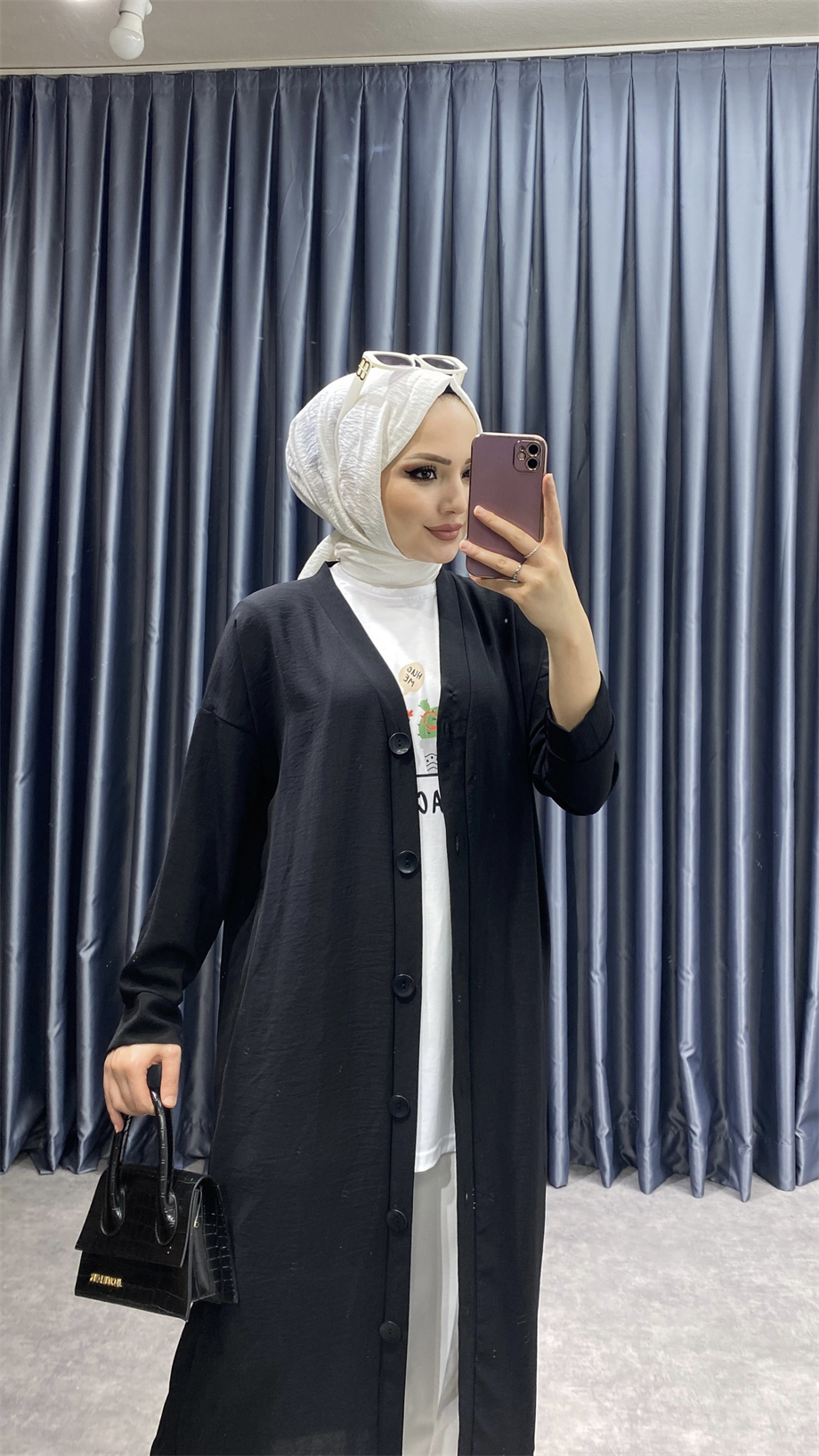 Düğmeli hırka siyah