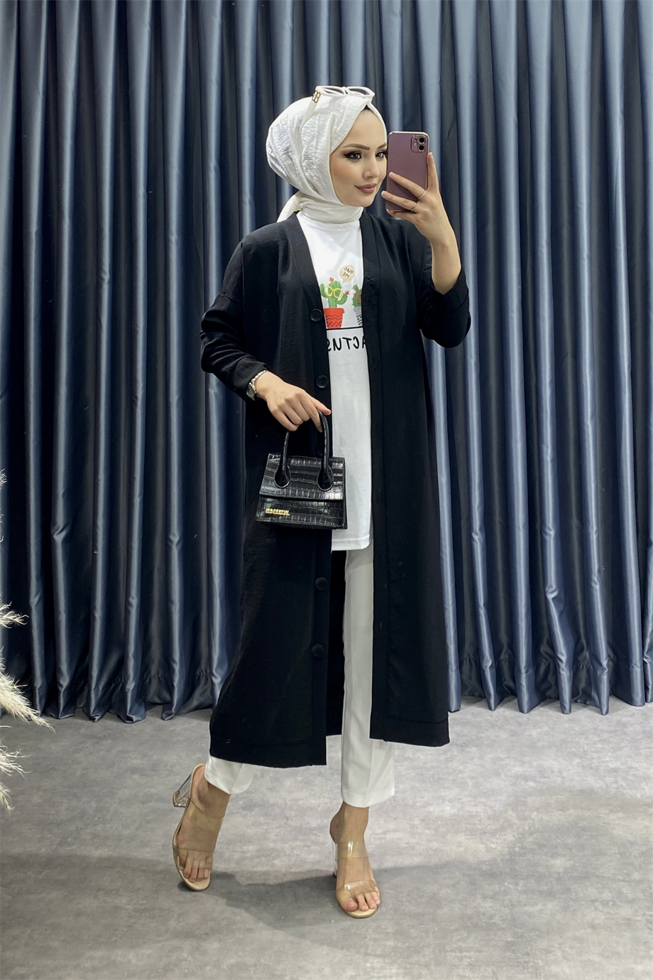 Düğmeli hırka siyah