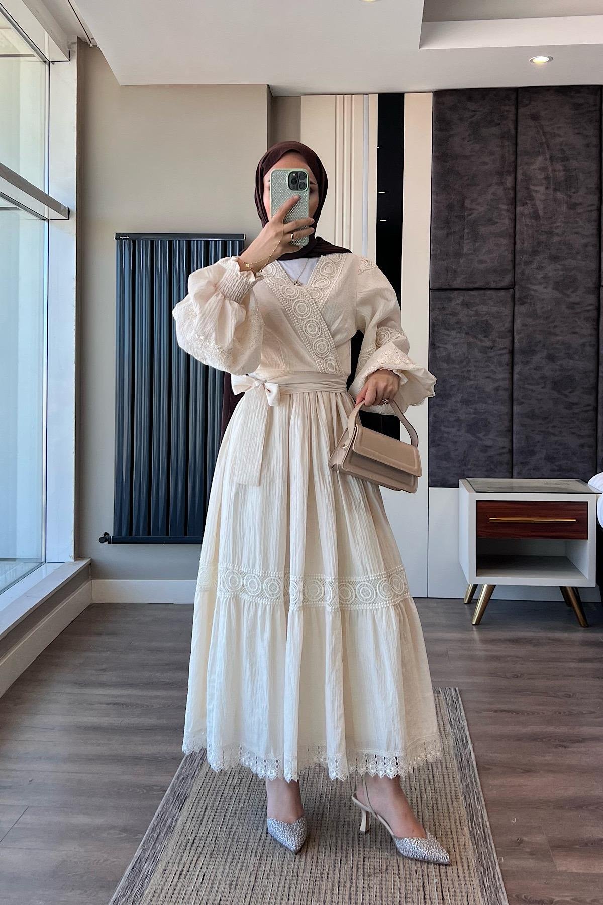Fisto Detay İkili Takım KremDubaiShowroomTAKIM01558-KREM