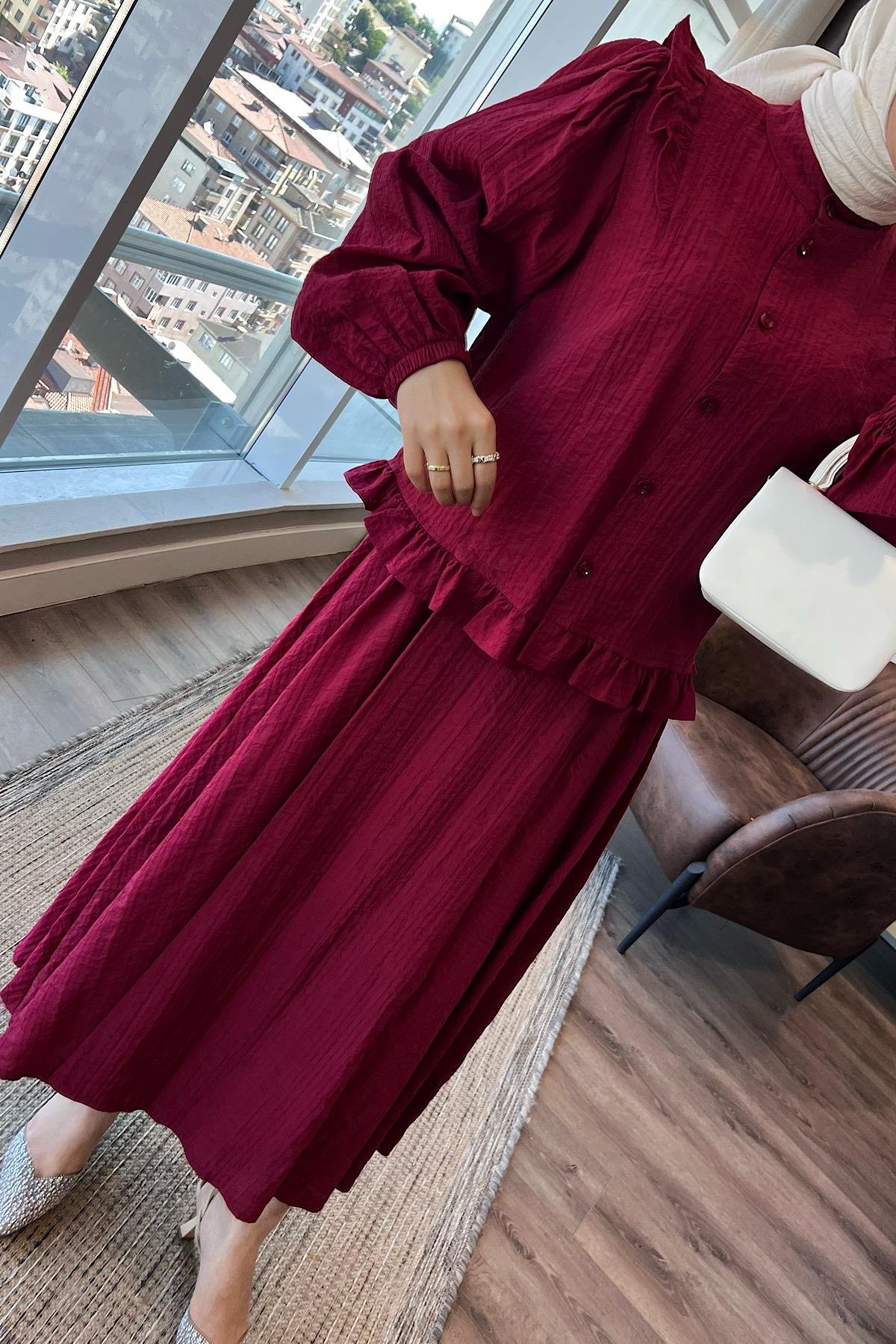 Omuzları Fırfırlı Begonya etekli Takım Vişne ÇürüğüDubaiShowroomTAKIM09878