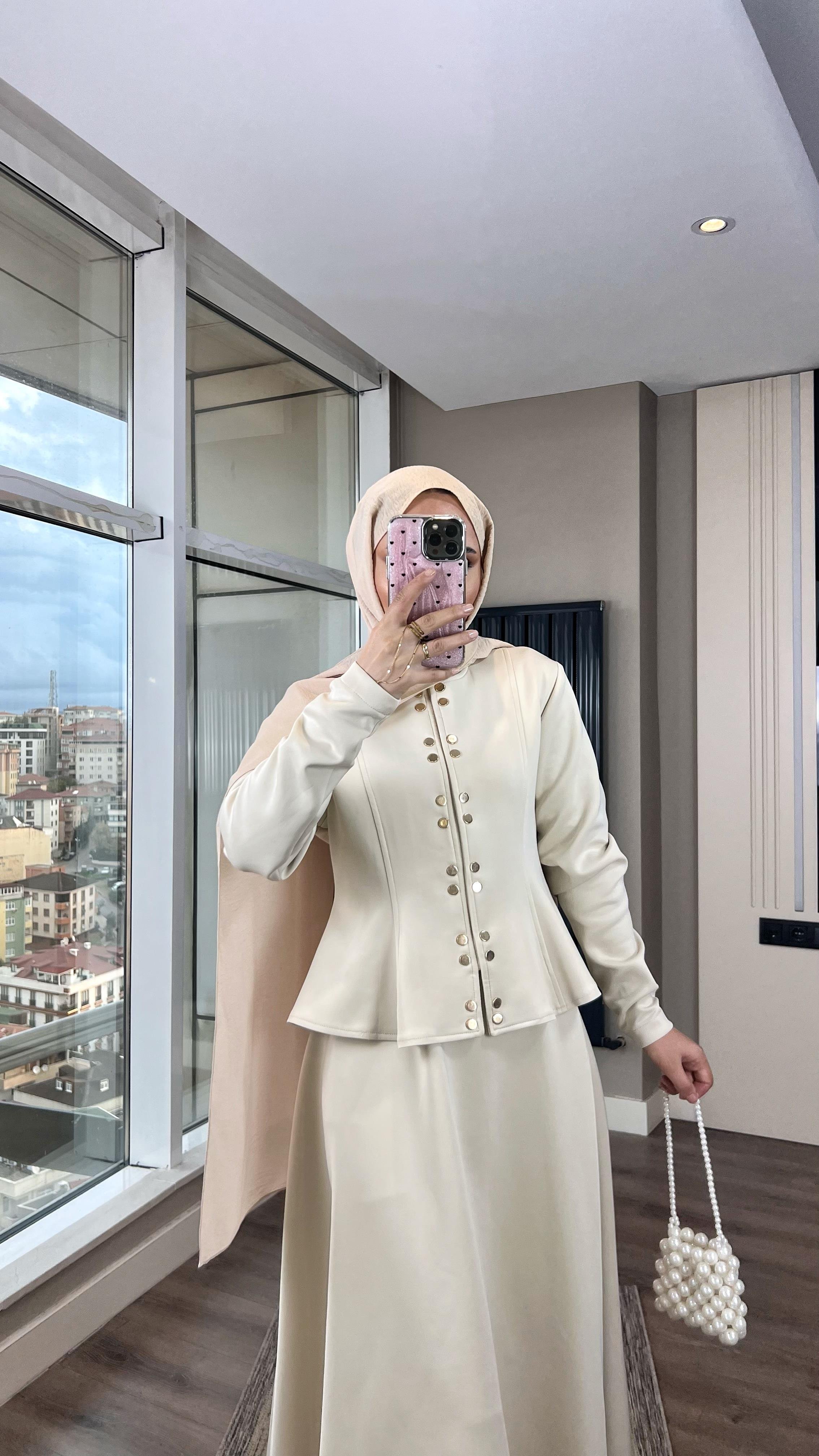 Çıtçıt Detay Skuba Takım KremDubaiShowroomTAKIM07730