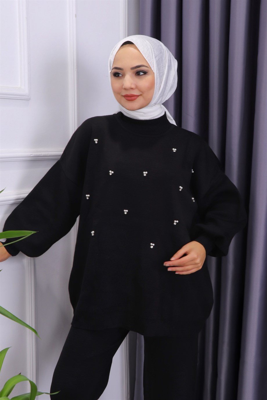 İNCİLİ TAKIM SİYAH