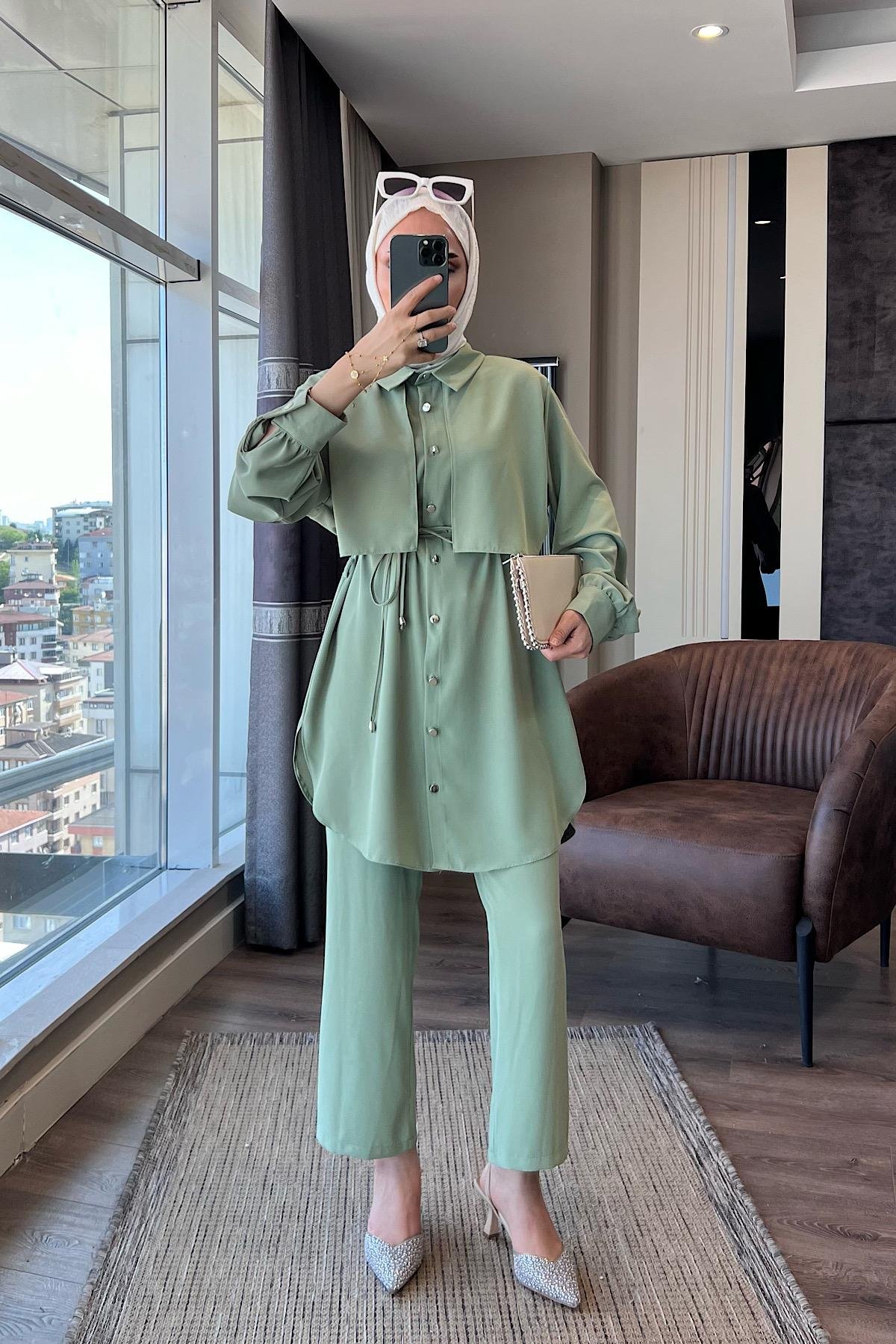 Kapaklı Takım Mint Yeşili