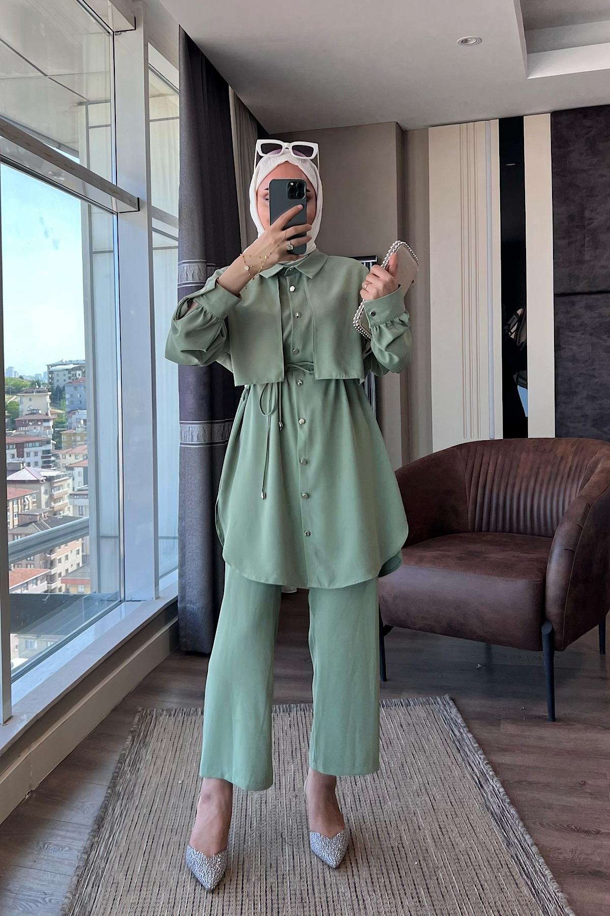 Kapaklı Takım Mint Yeşili
