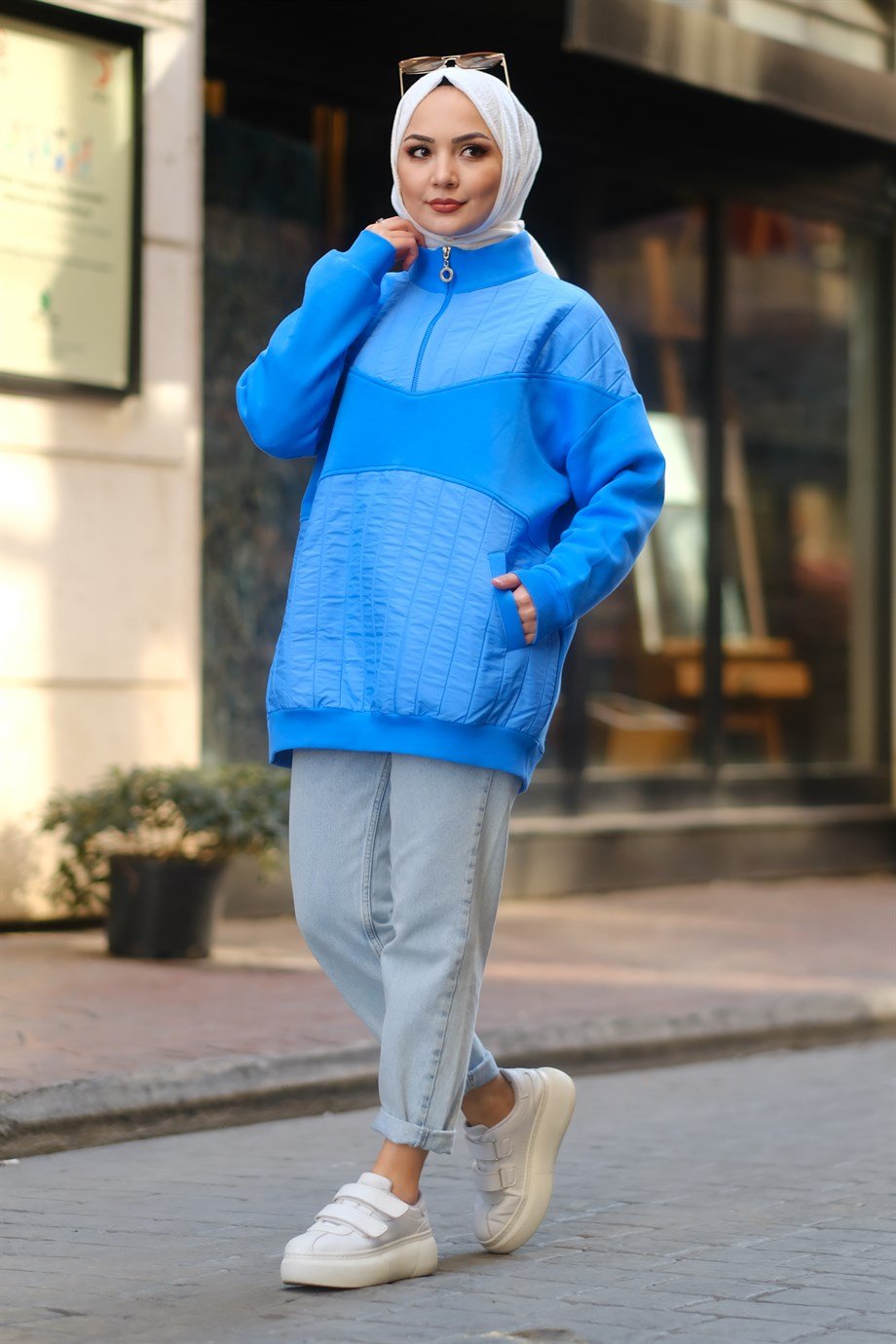 KAPİTONE DETAY SWEAT MAVİ