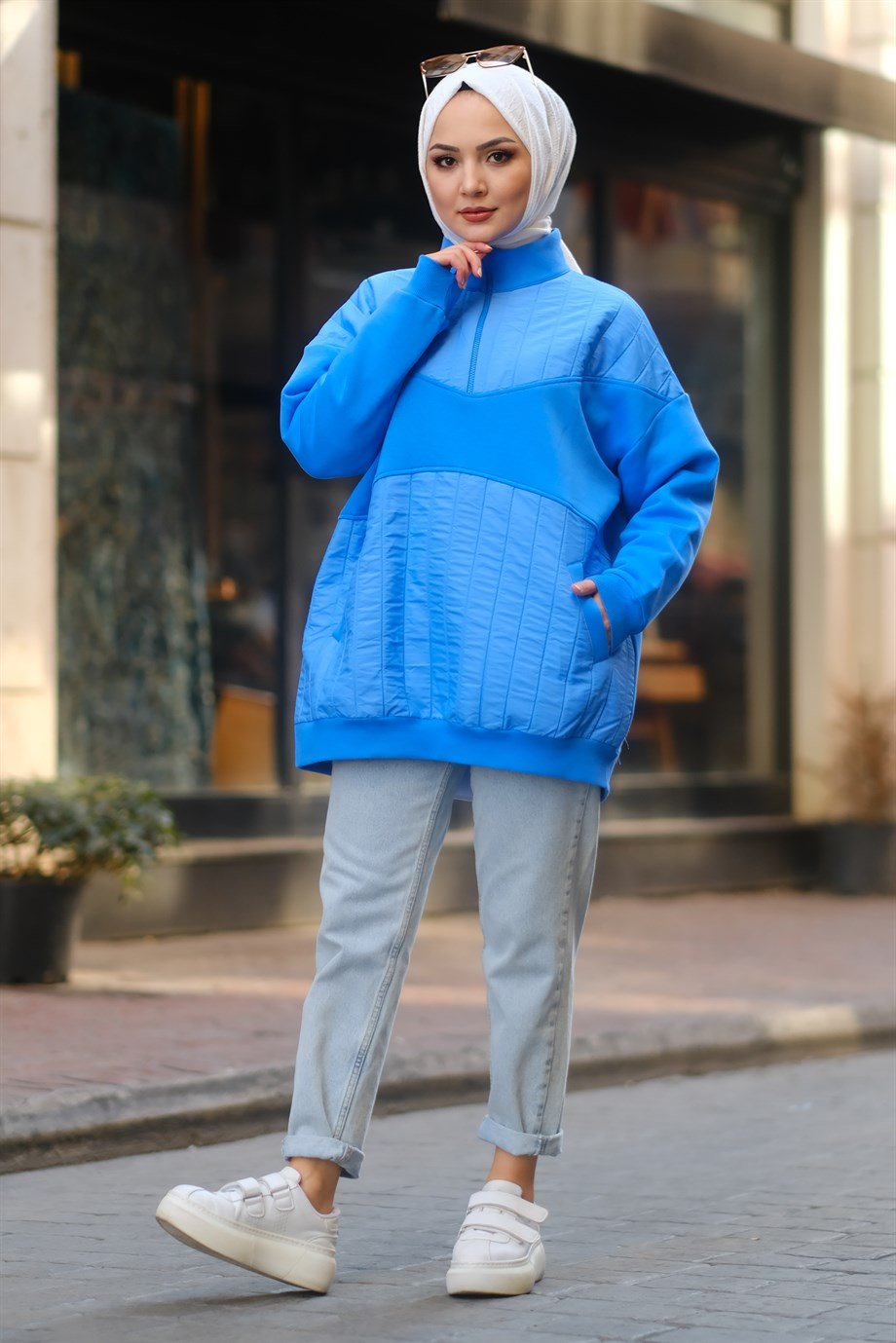 KAPİTONE DETAY SWEAT MAVİ