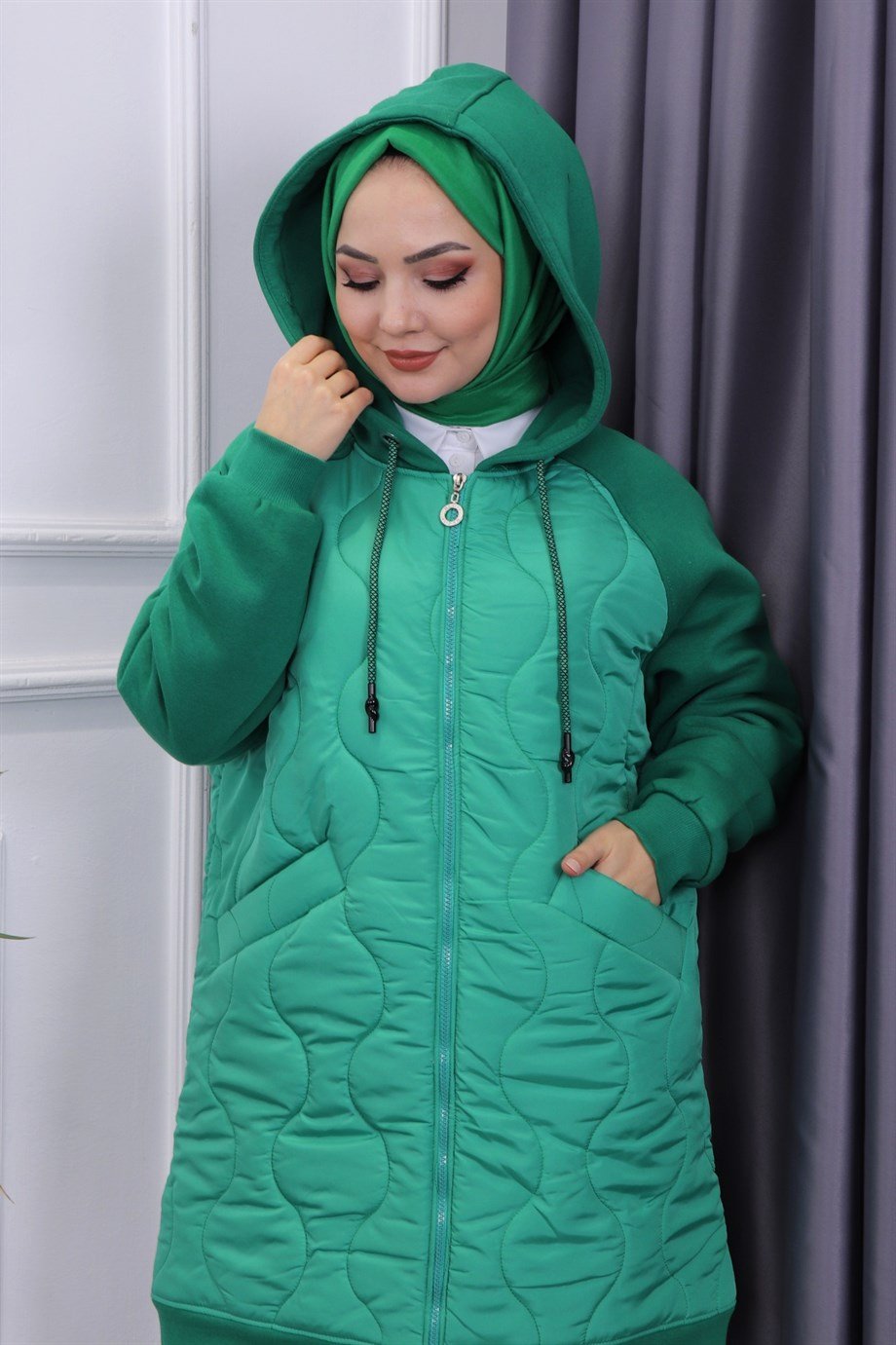 KAPİTONE MONT