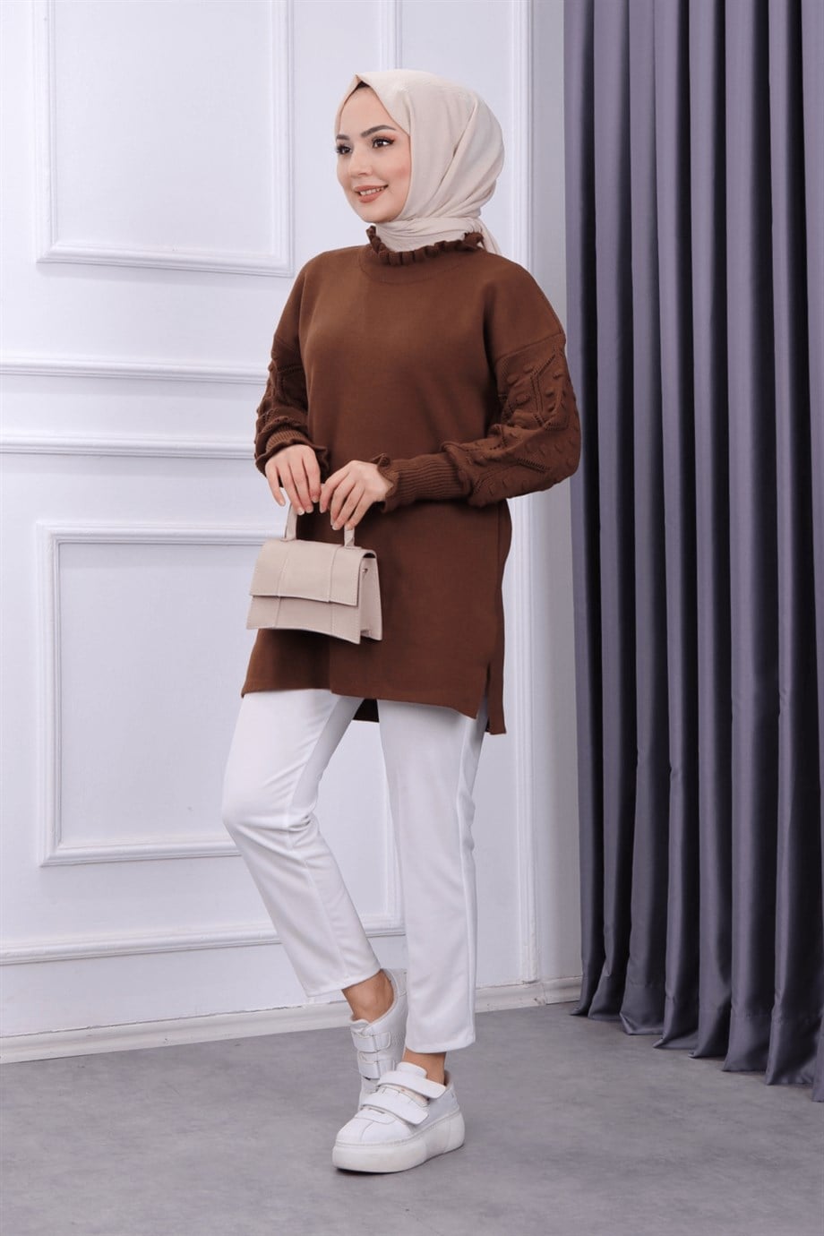 kolu ponponlu tunik kahverengi