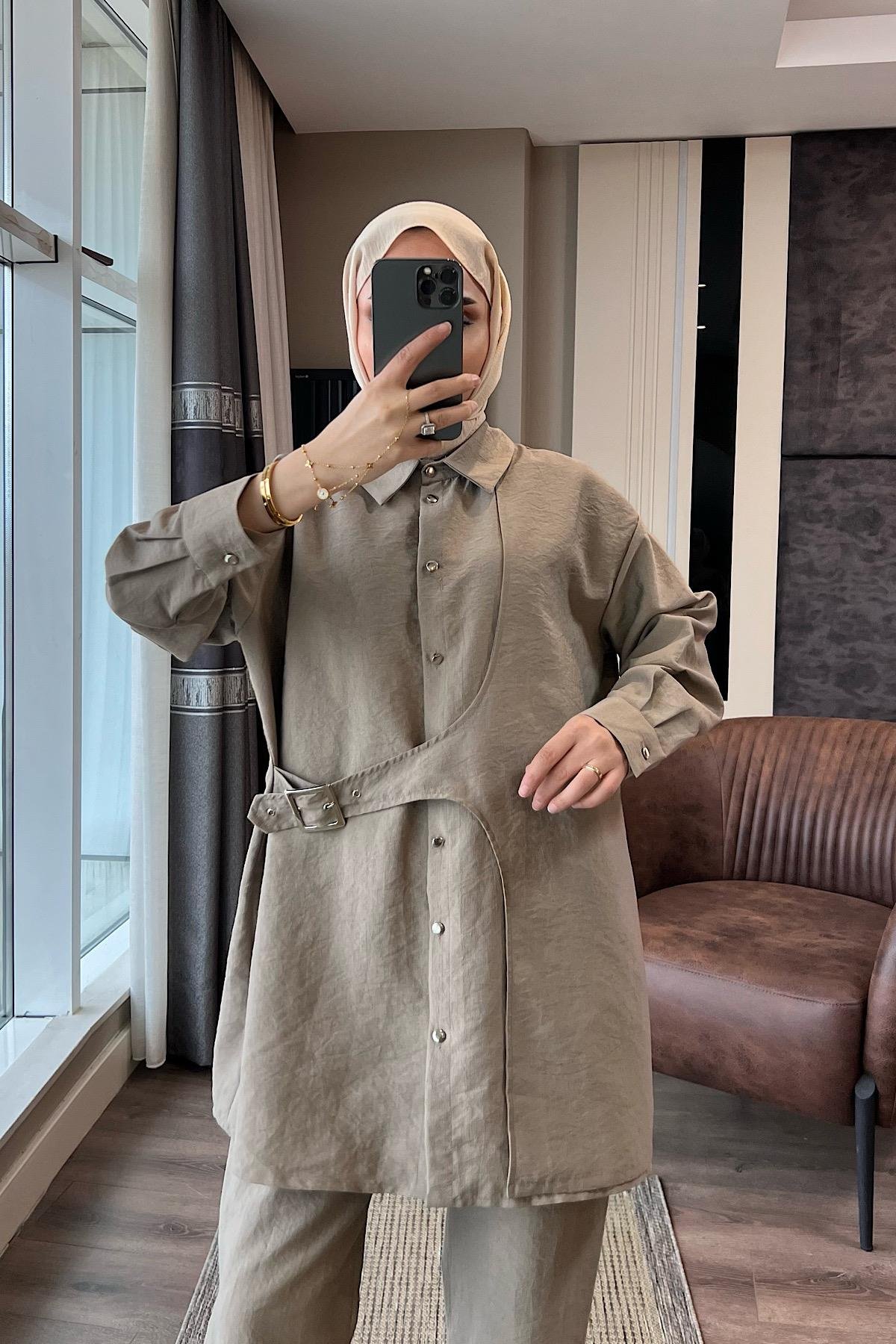 Mona Cupra ikili Takım Vizon