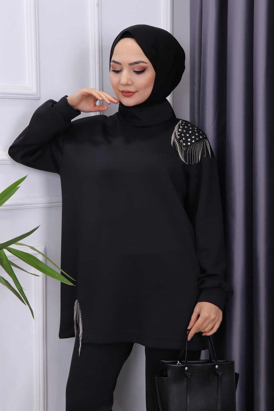OMUZU APOLETLİ TAKIM SİYAH
