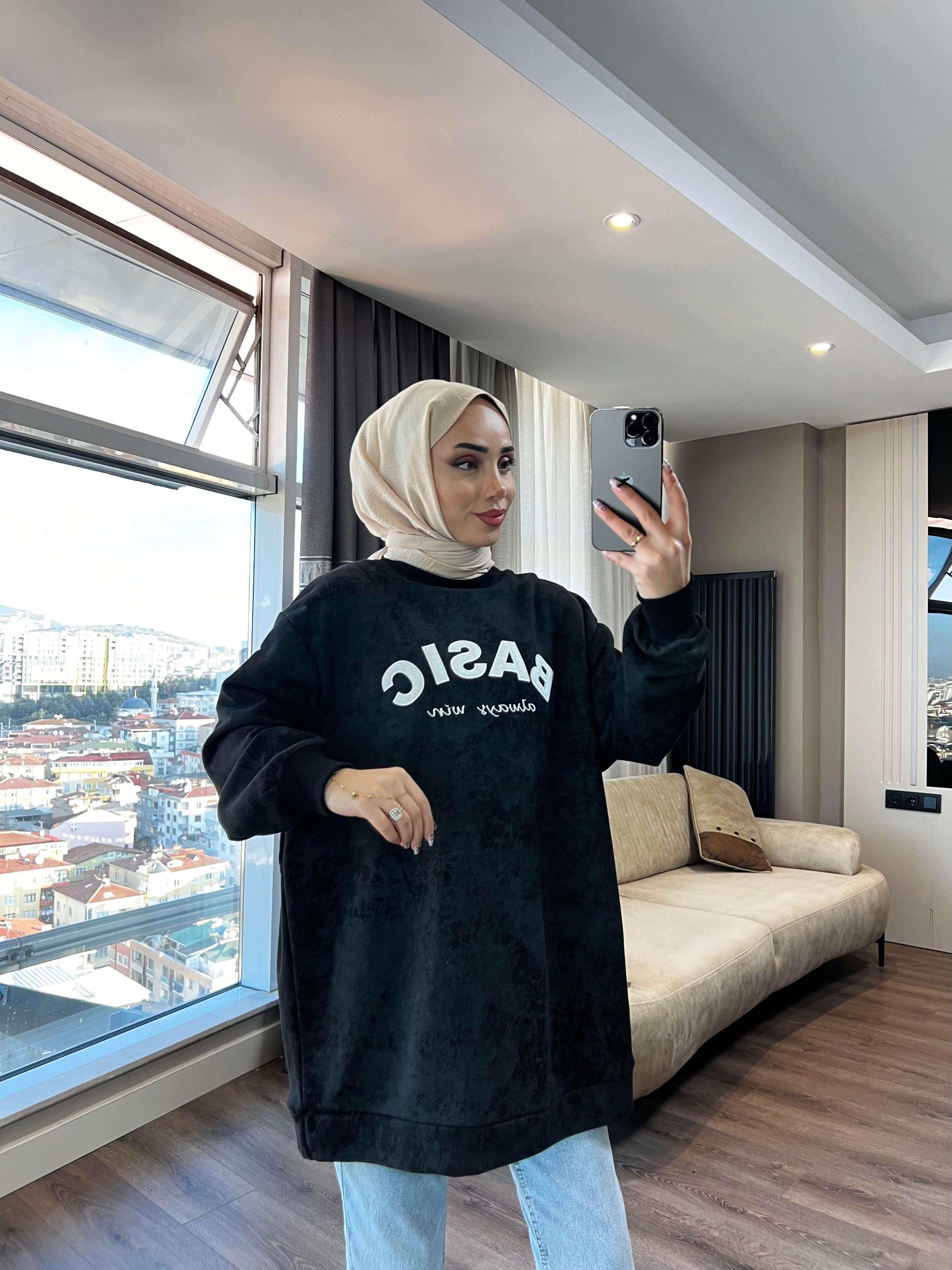 Önü Basıc Yazılı Sweat Siyah 