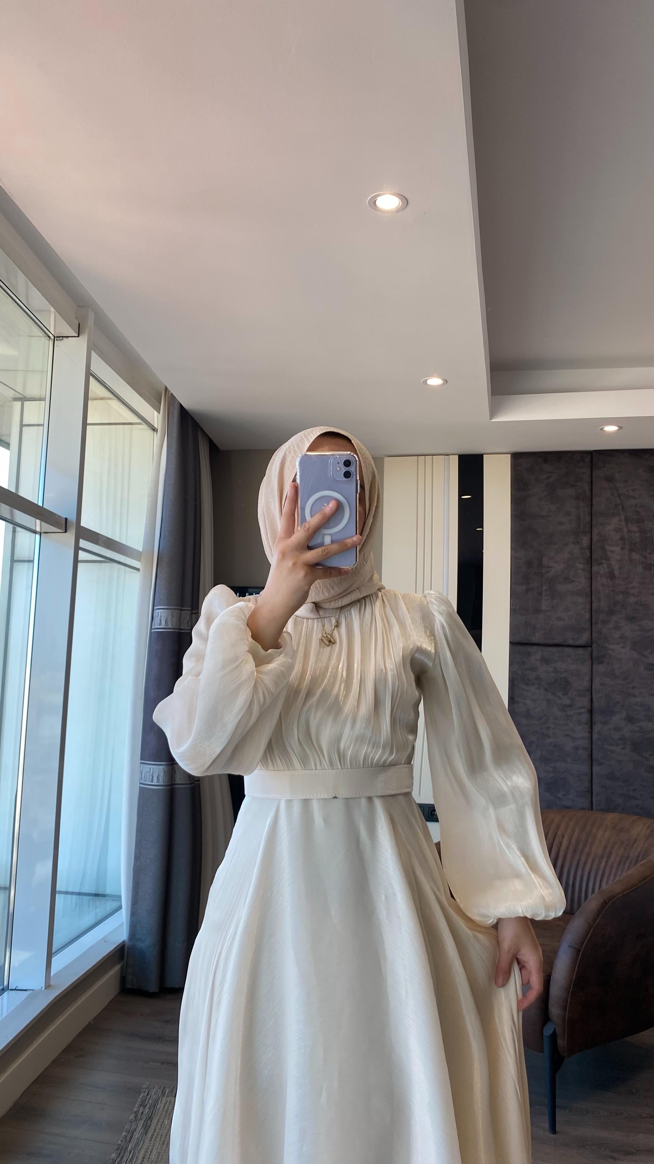 Önü drape Detay Elbise  krem