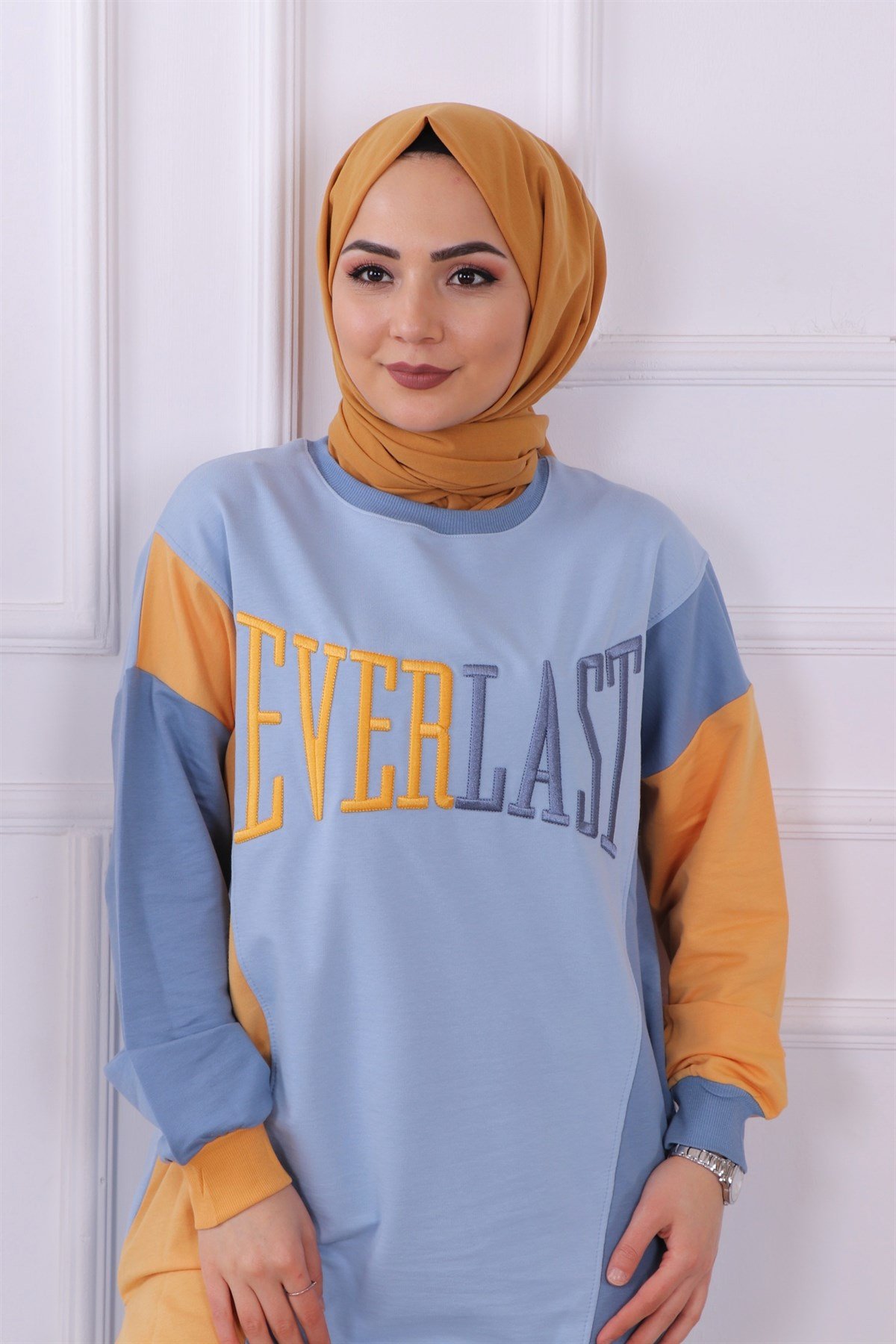 önü yazılı sweat