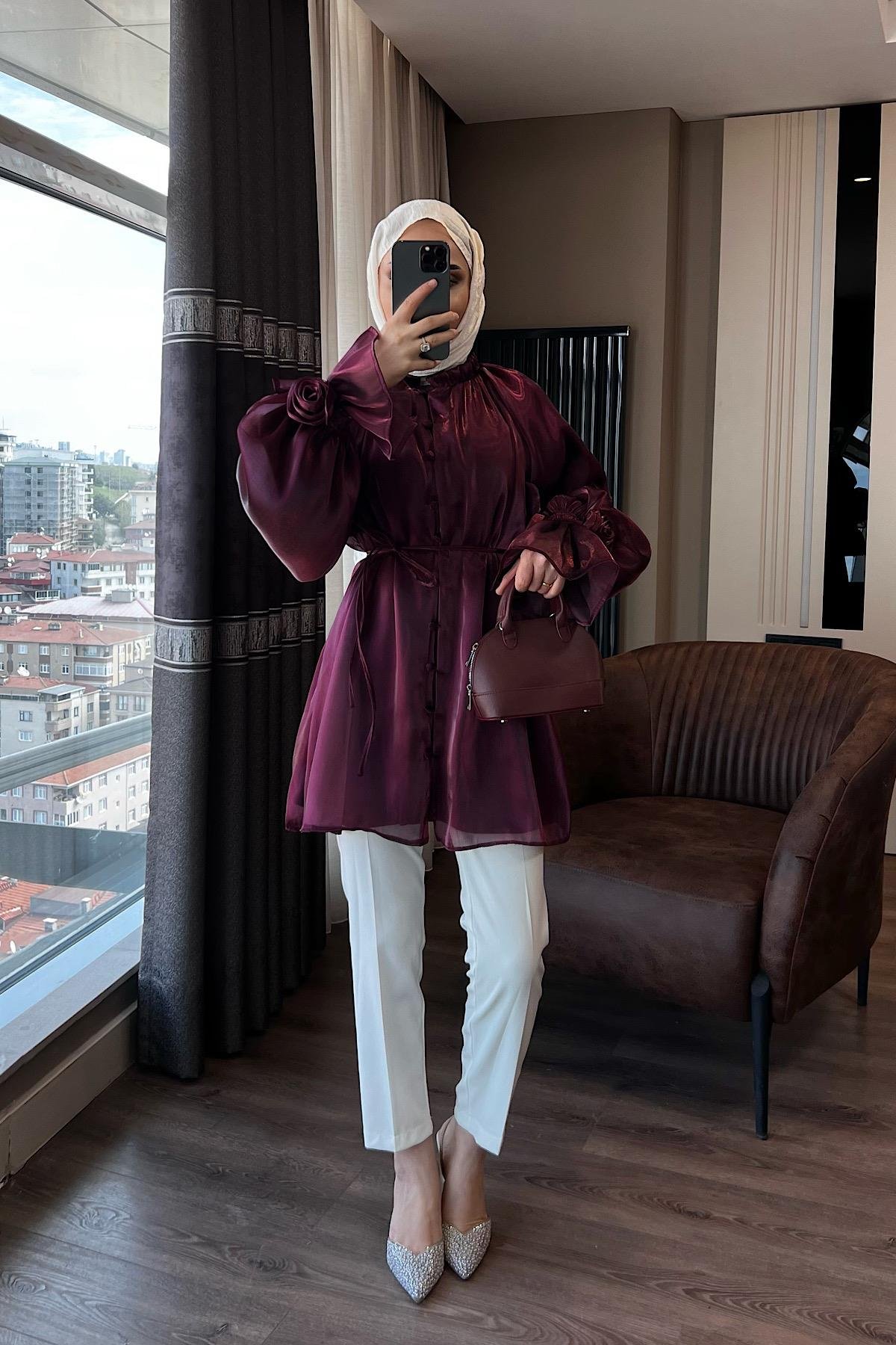 Organze Gül Detaylı Tunik Bordo