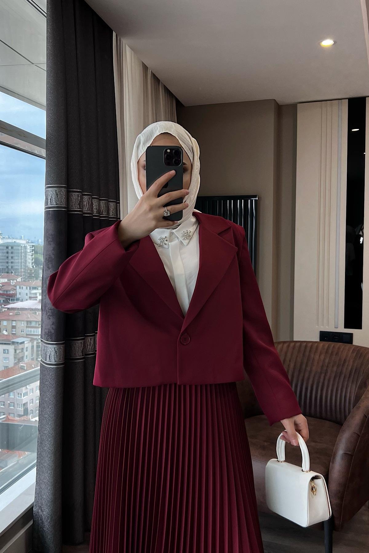Piliseli etekli takım Bordo