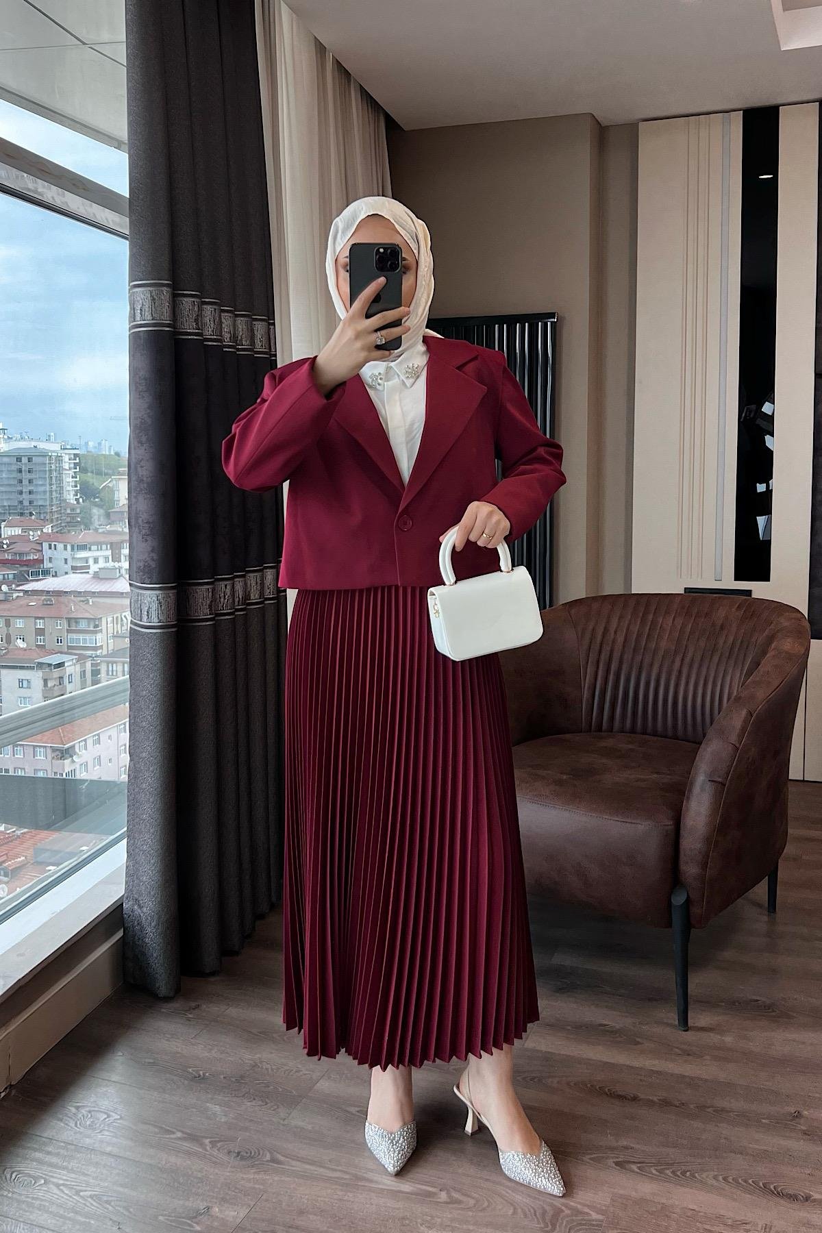 Piliseli etekli takım Bordo