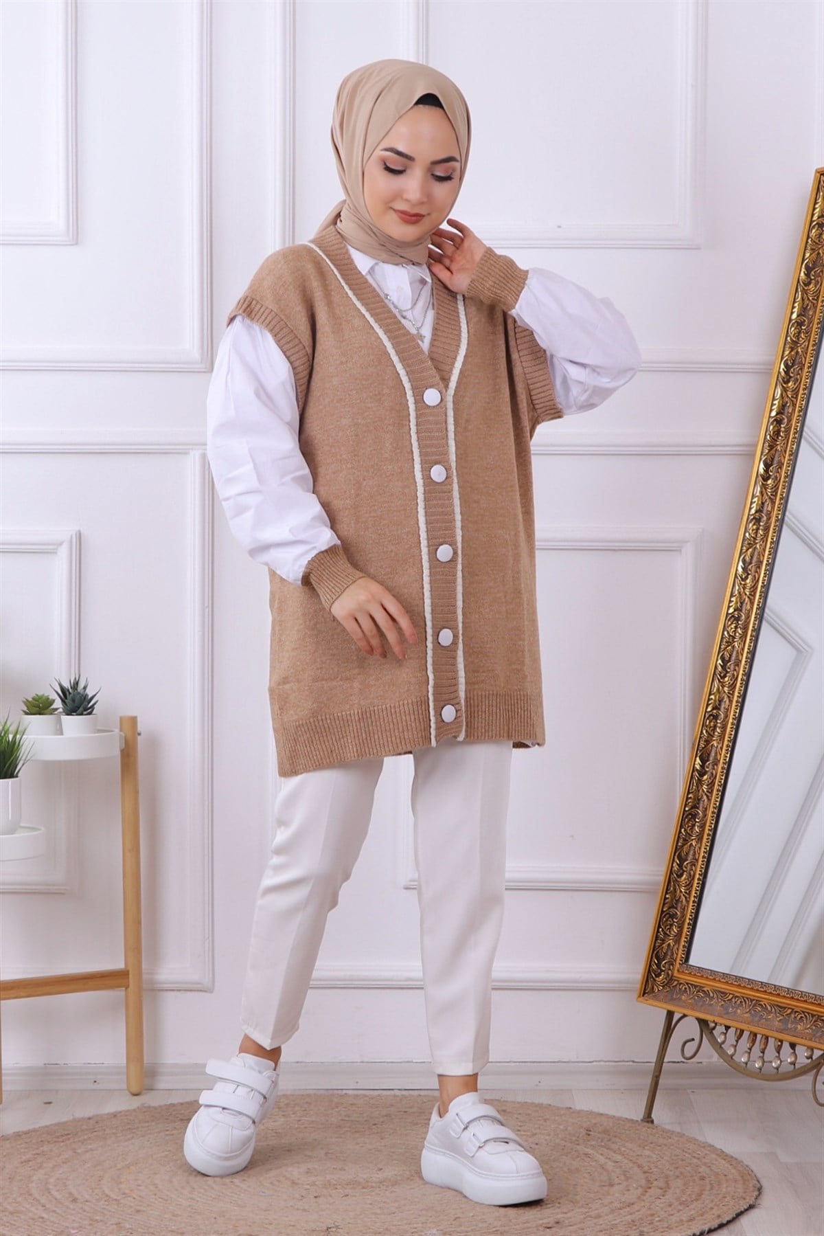SÜVETER GÖRÜNÜMLÜ HIRKA CAMEL