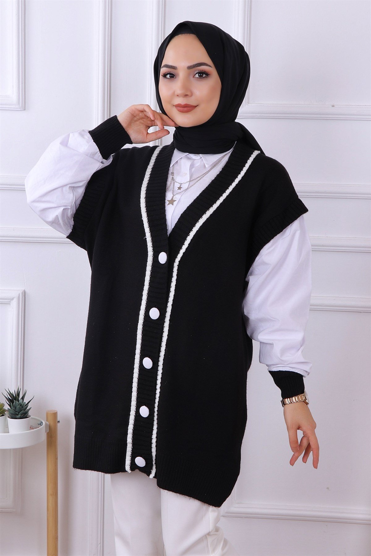 SÜVETER GÖRÜNÜMLÜ HIRKA SİYAH