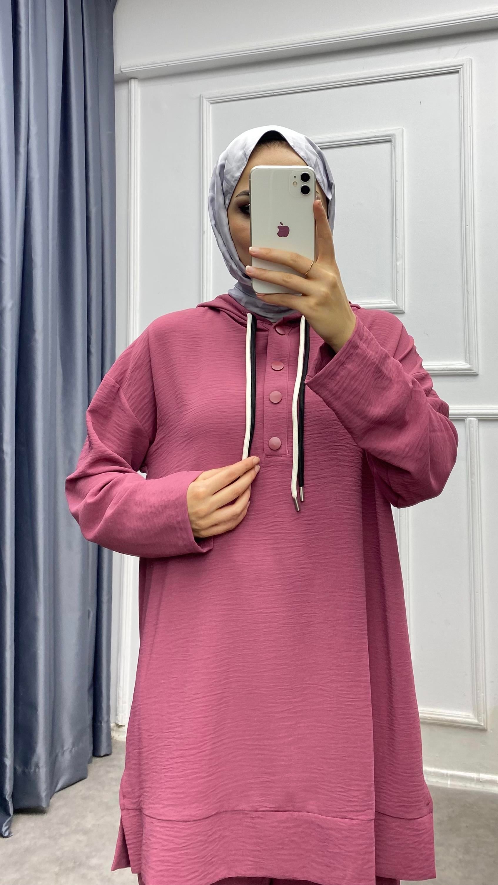 Yakası Çıtçıtlı Takım Gül Kurusu