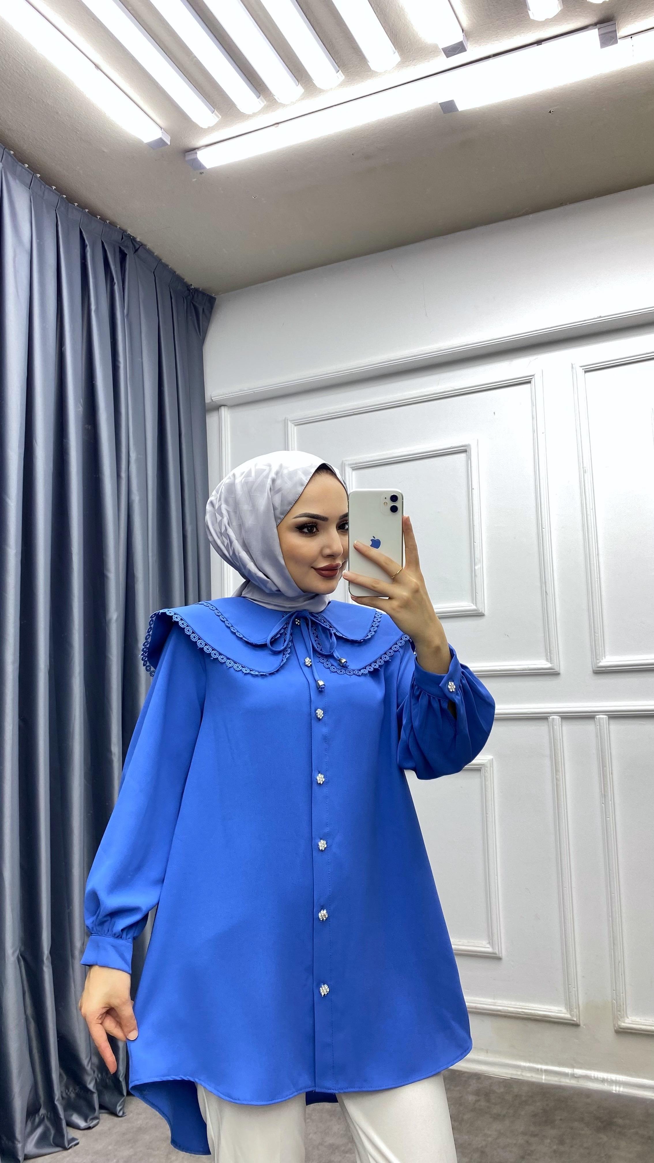 Yakası dantelli tunik Mavi