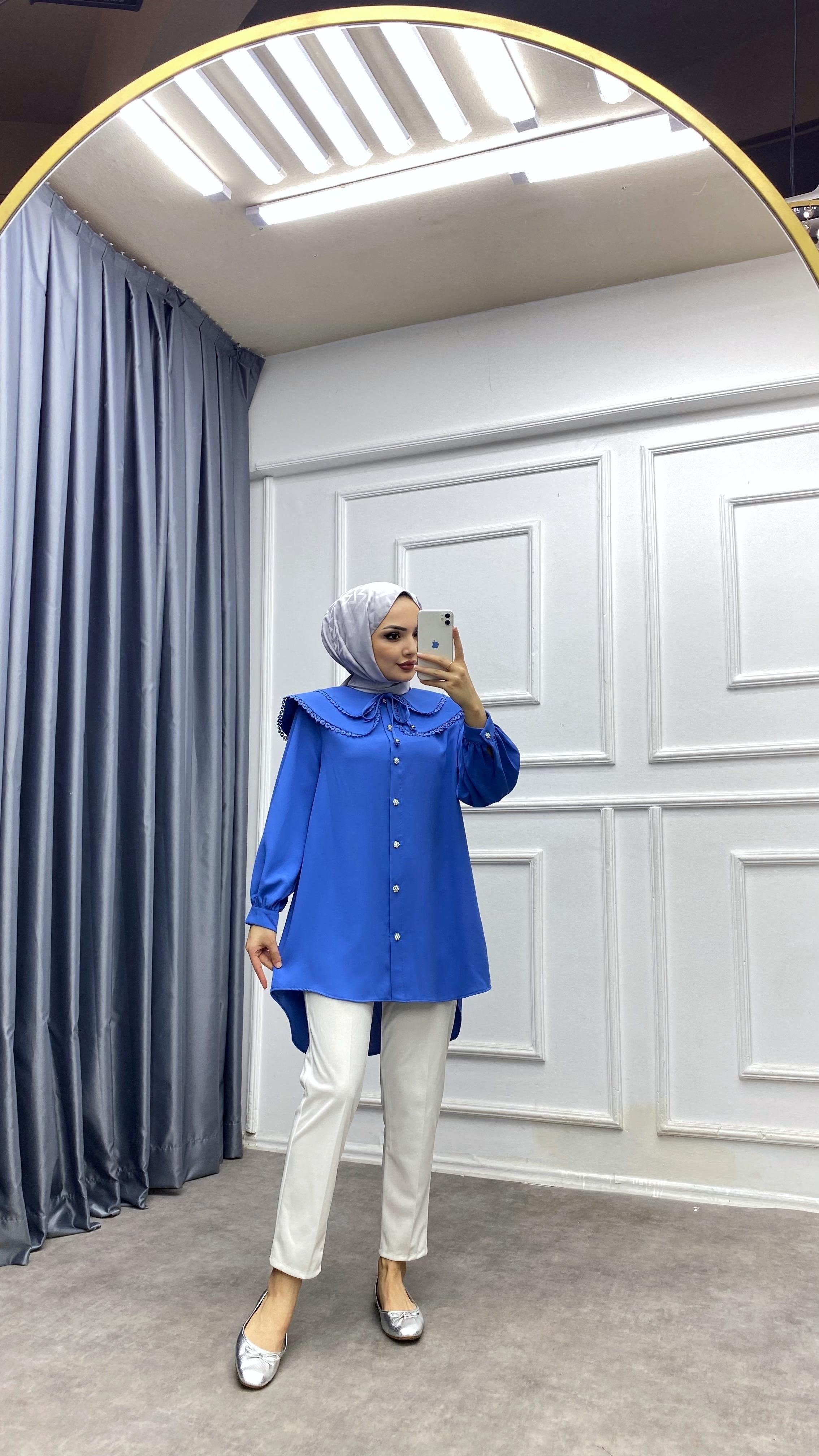 Yakası dantelli tunik Mavi