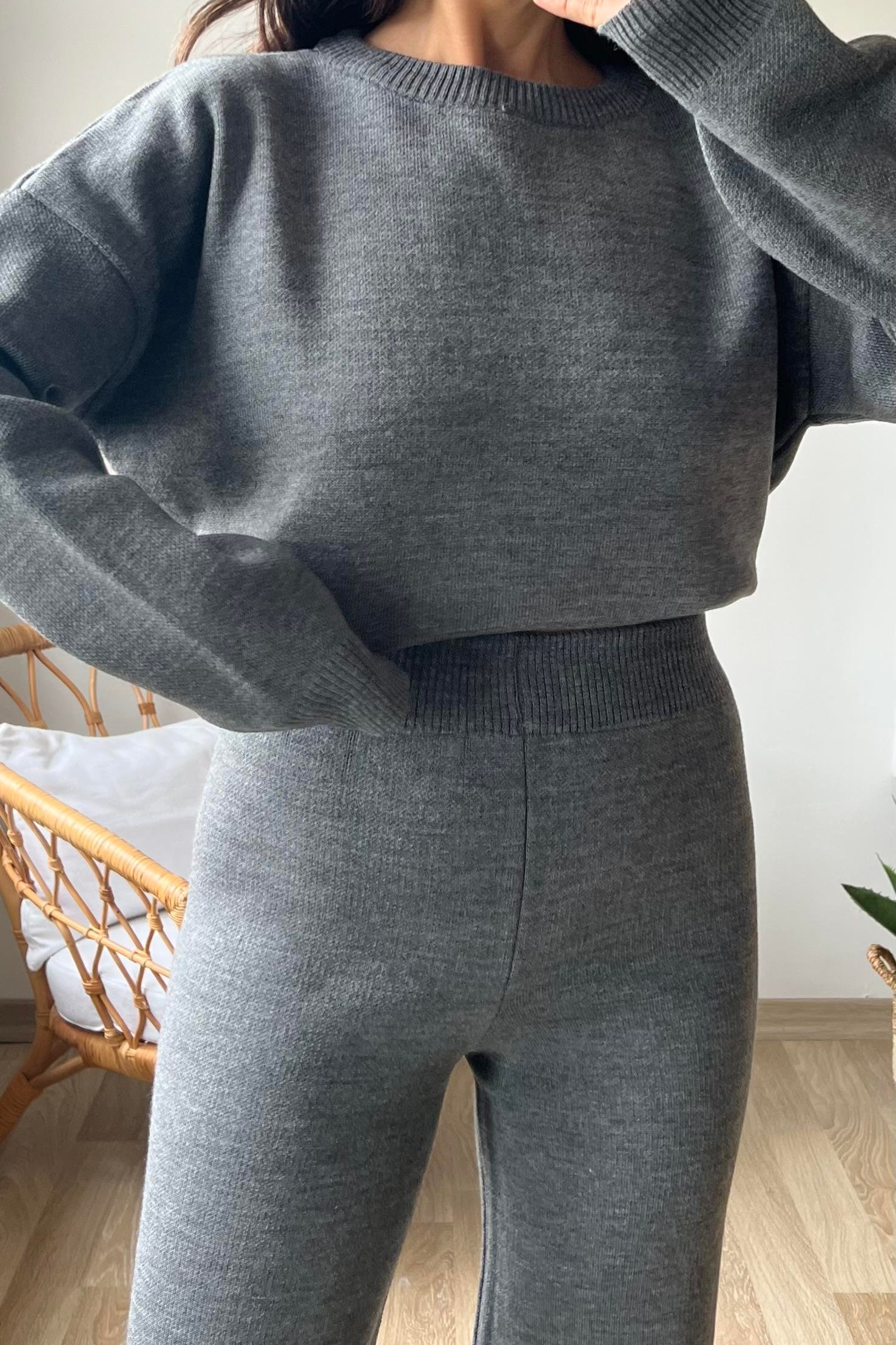 Antrasit Çelik Örme Triko Takım uygun fiyatlarda www.butikhola.com adresinde