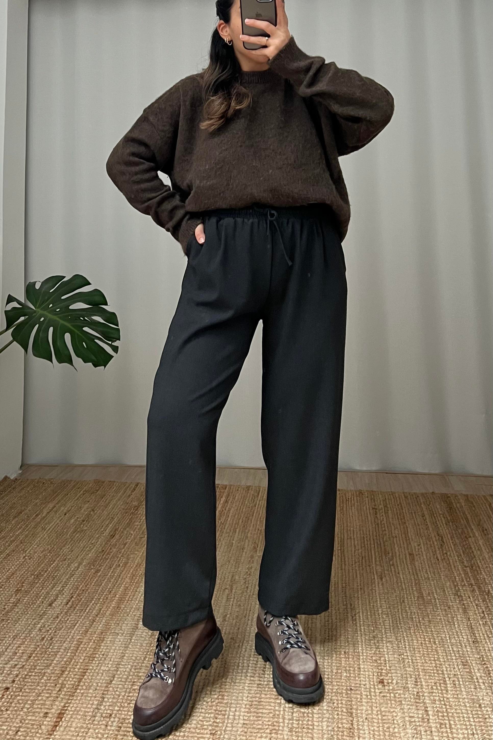 Antrasit Çift Bel Detaylı Rahat Pantolon uygun fiyatlarda www.butikhola.com adresinde