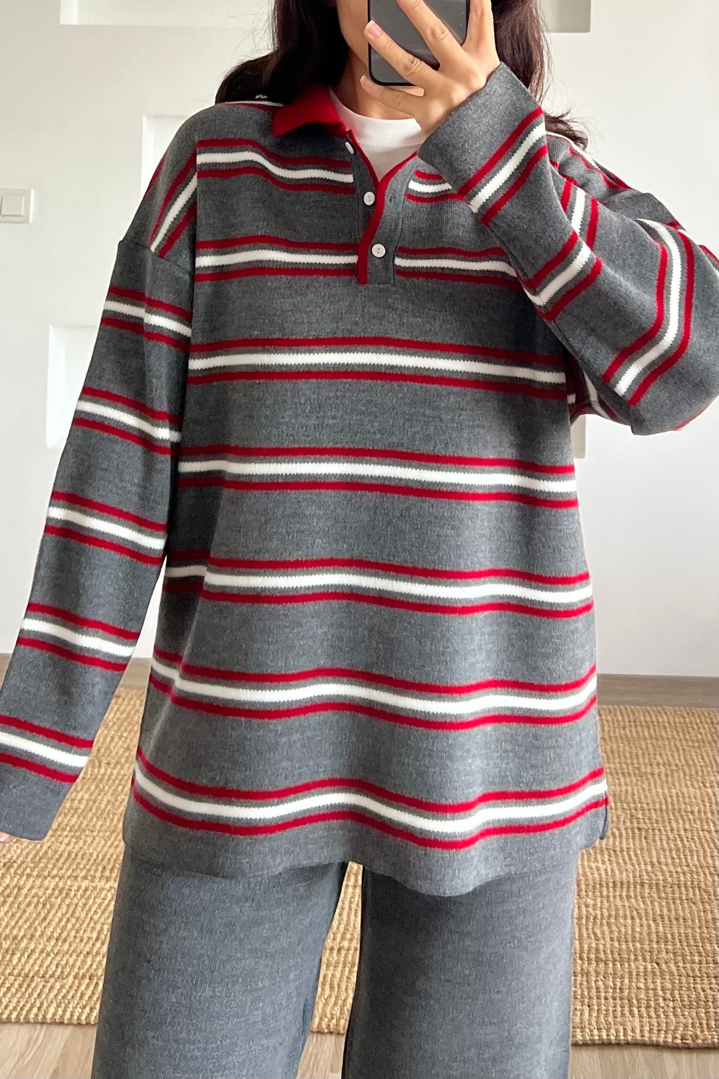 Antrasit Çizgili Polo Yaka Kazak uygun fiyatlarda www.butikhola.com adresinde