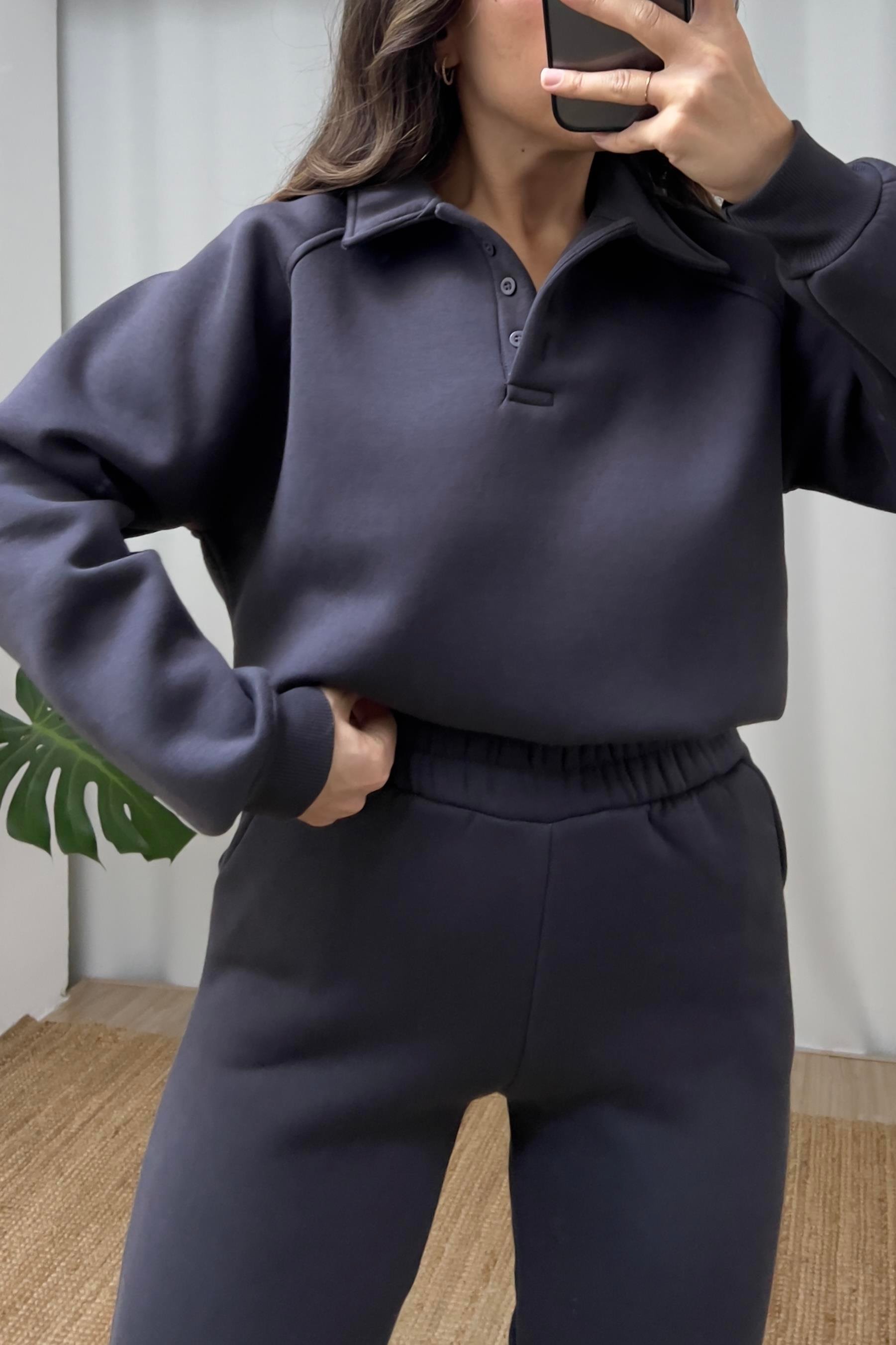 Antrasit İçi Polarlı Polo Yaka Sweatshirt Eşofman Takım uygun fiyatlarda www.butikhola.com adresinde