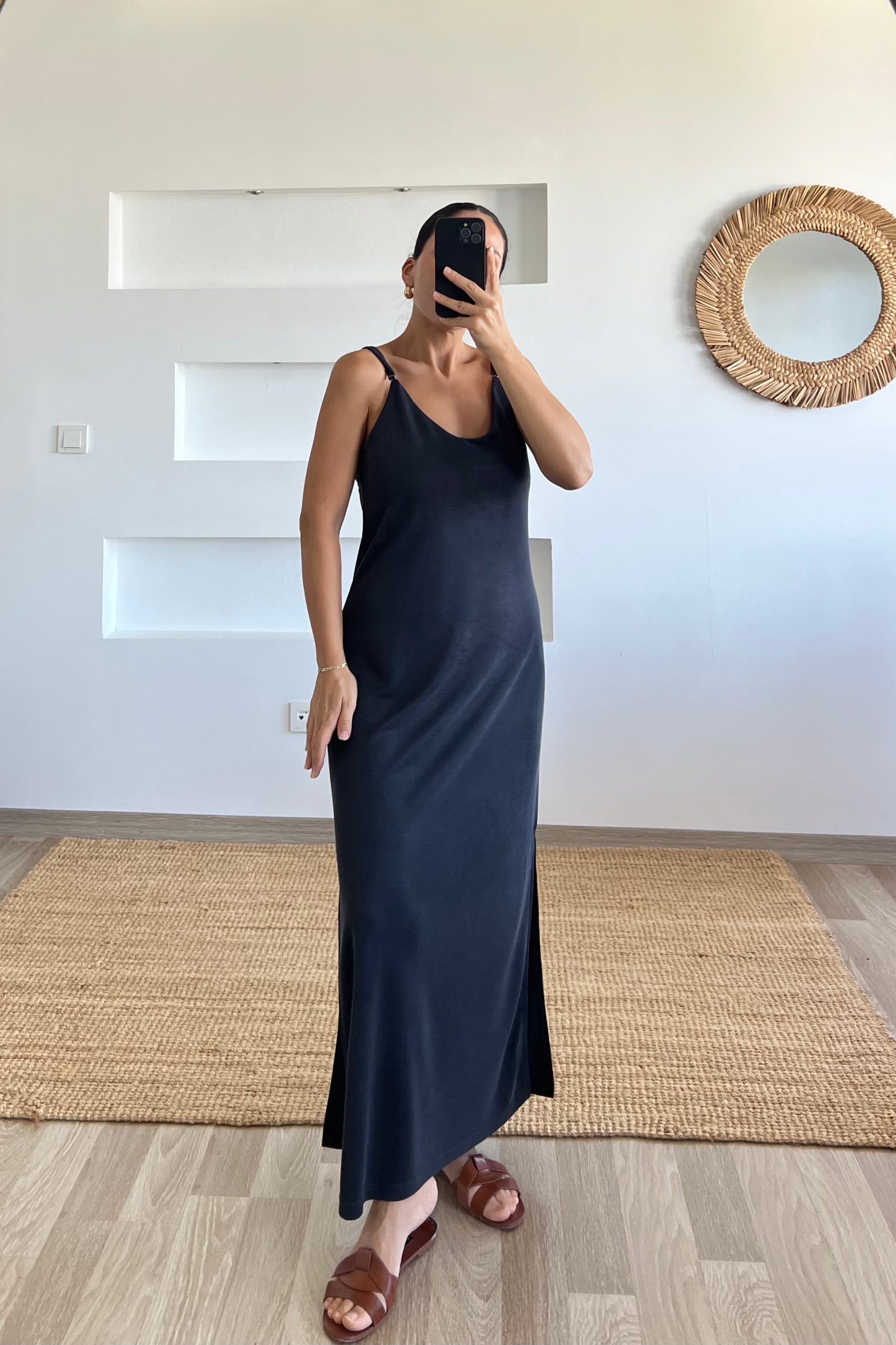 Antrasit Oysho Kumaş Modal  Ayarlanabilir Askılı Elbise uygun fiyatlarda www.butikhola.com adresinde