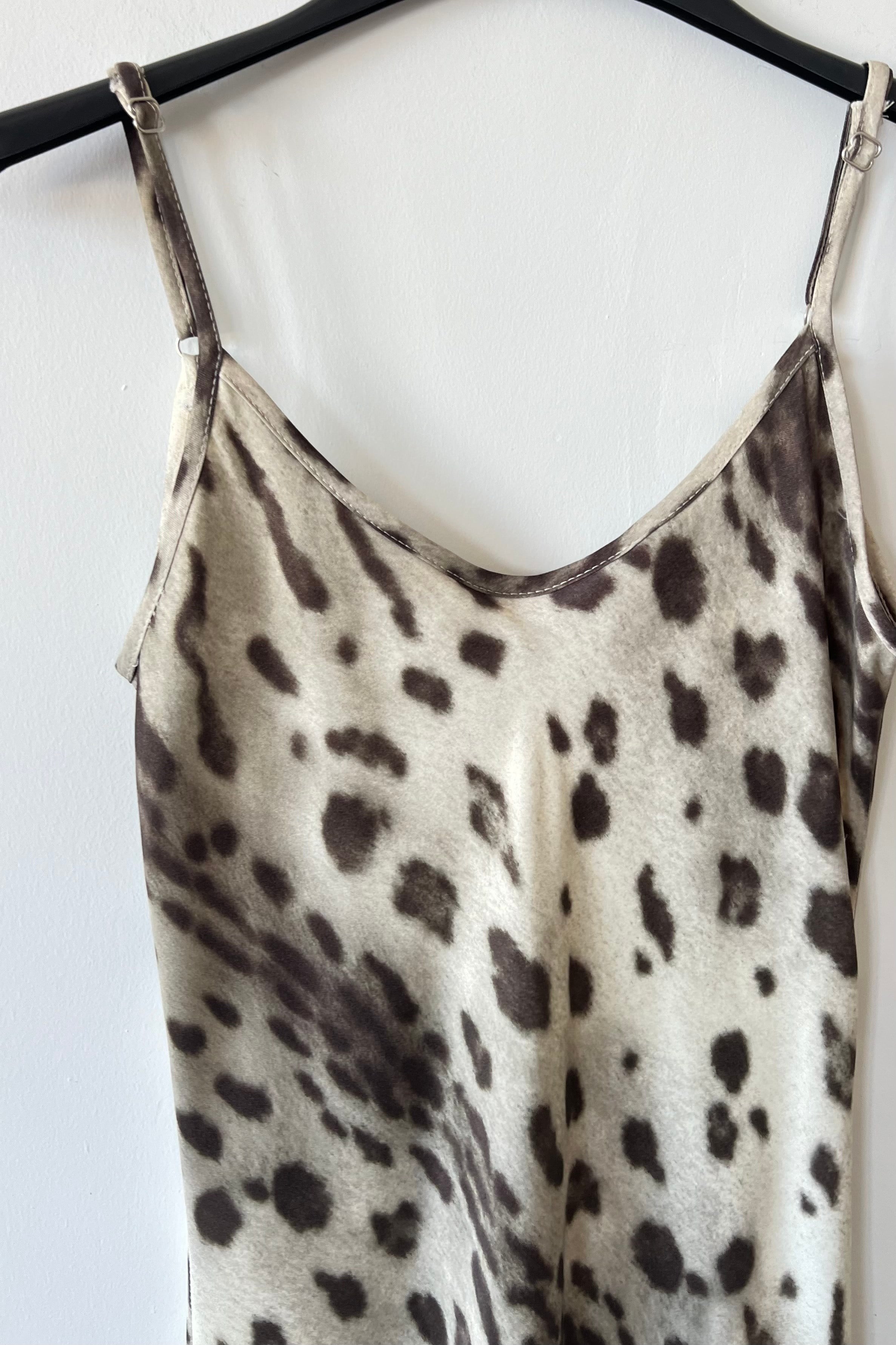 Ayarlanabilir Askılı Animal Print Elbise uygun fiyatlarda www.butikhola.com adresinde