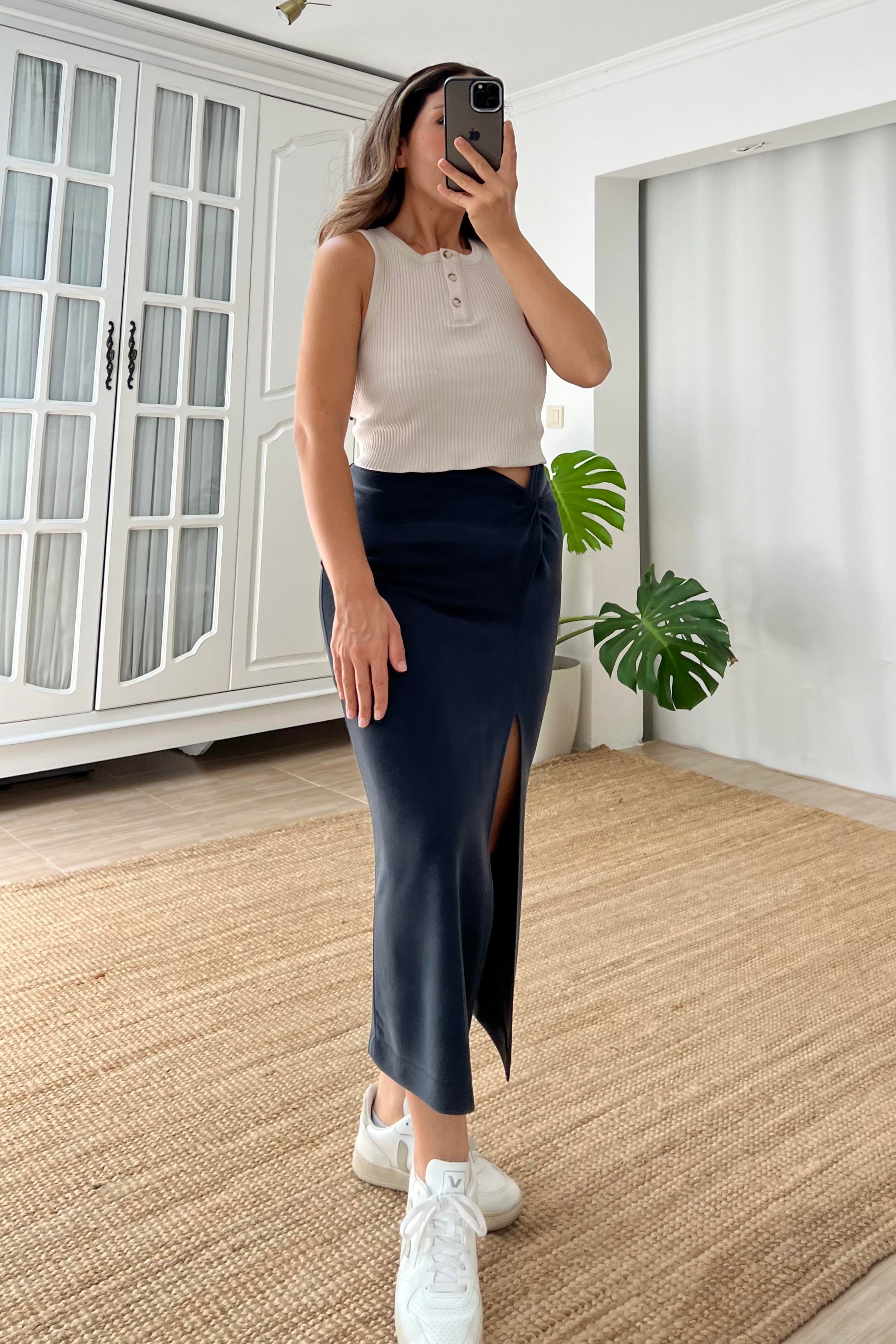 Bej Kendinden Fitilli Kolsuz Bluz uygun fiyatlarda www.butikhola.com adresinde