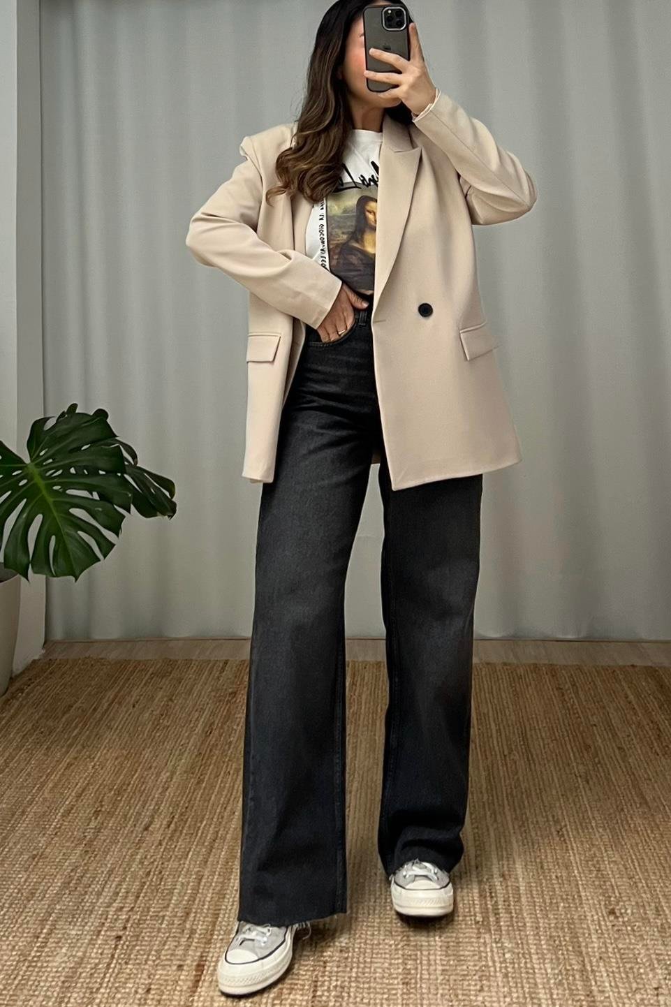 Bej Kruvaze Oversize Blazer uygun fiyatlarda www.butikhola.com adresinde
