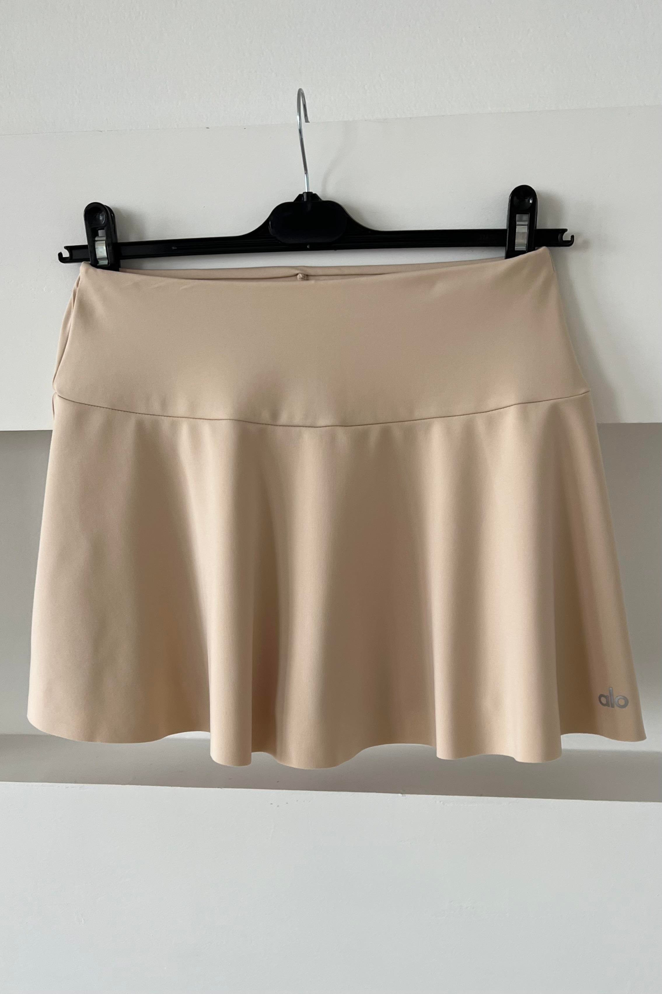 Bej Mini Şort Etek  uygun fiyatlarda www.butikhola.com adresinde