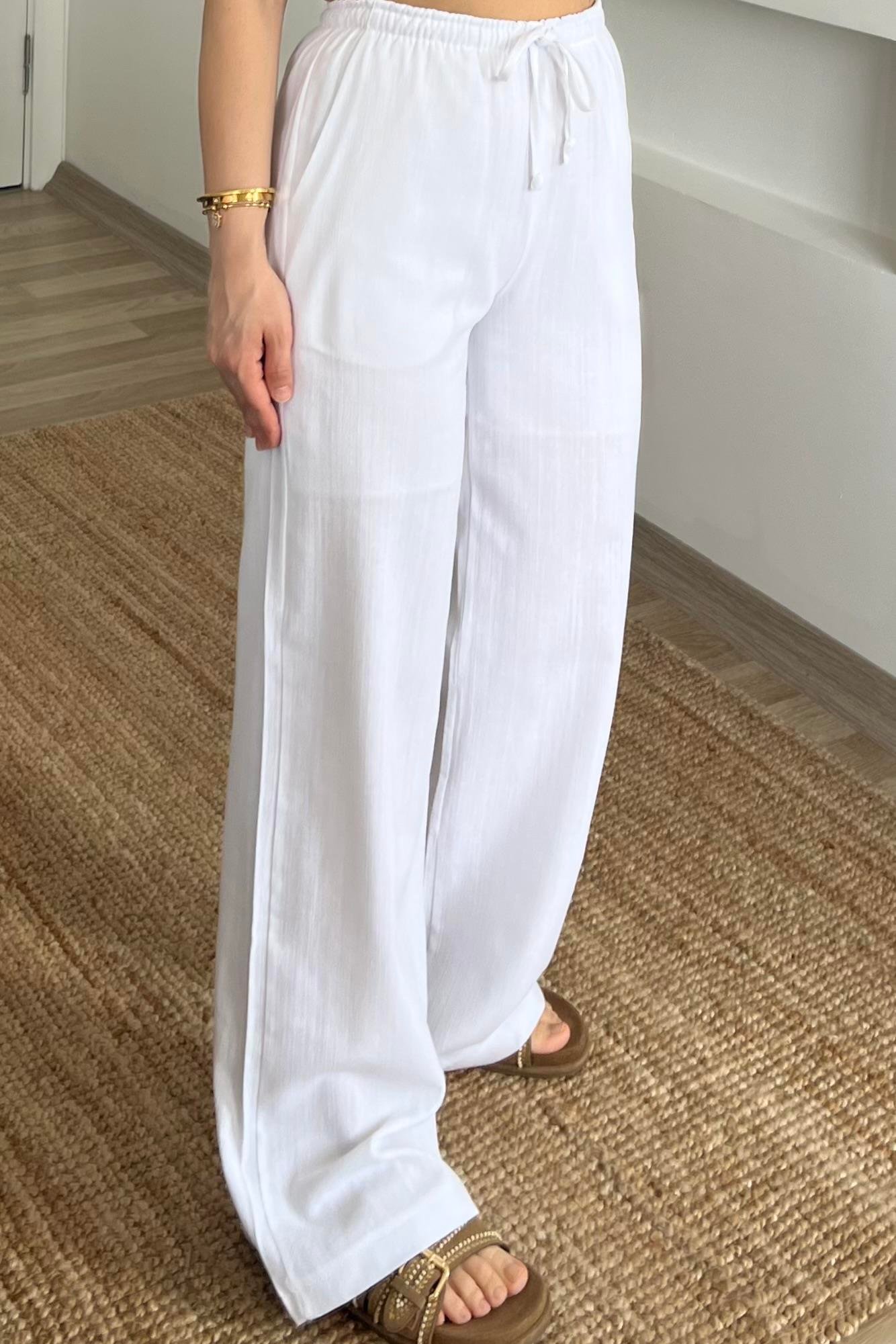 Beyaz Düz Kesim Keten Pantolon uygun fiyatlarda www.butikhola.com adresinde