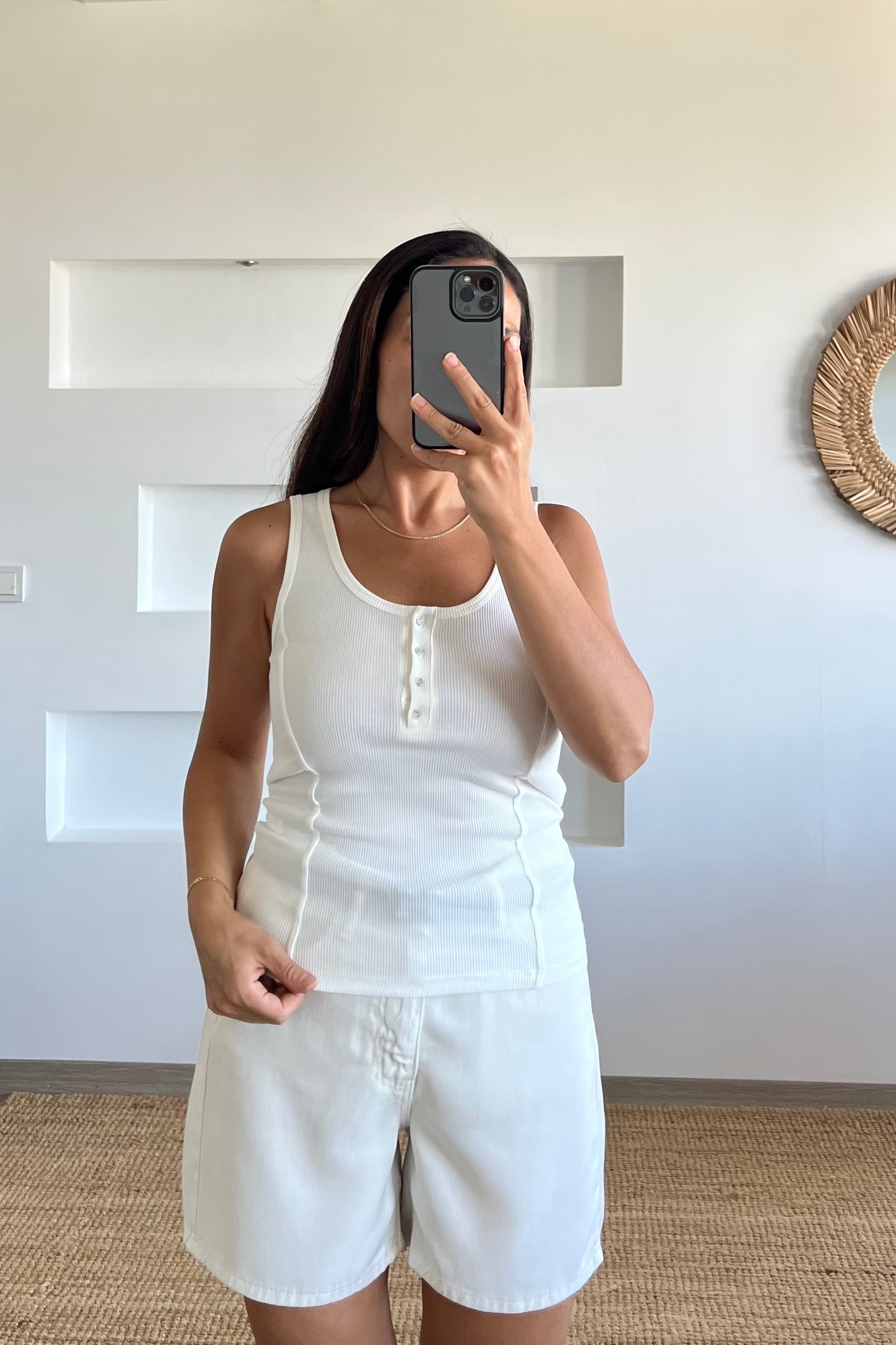 Beyaz Fitilli Düğmeli Top uygun fiyatlarda www.butikhola.com adresinde