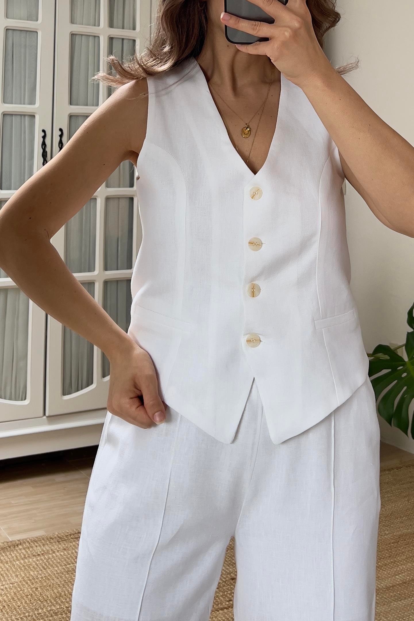 Beyaz Keten Yelek Pantolon Takım uygun fiyatlarda www.butikhola.com adresinde
